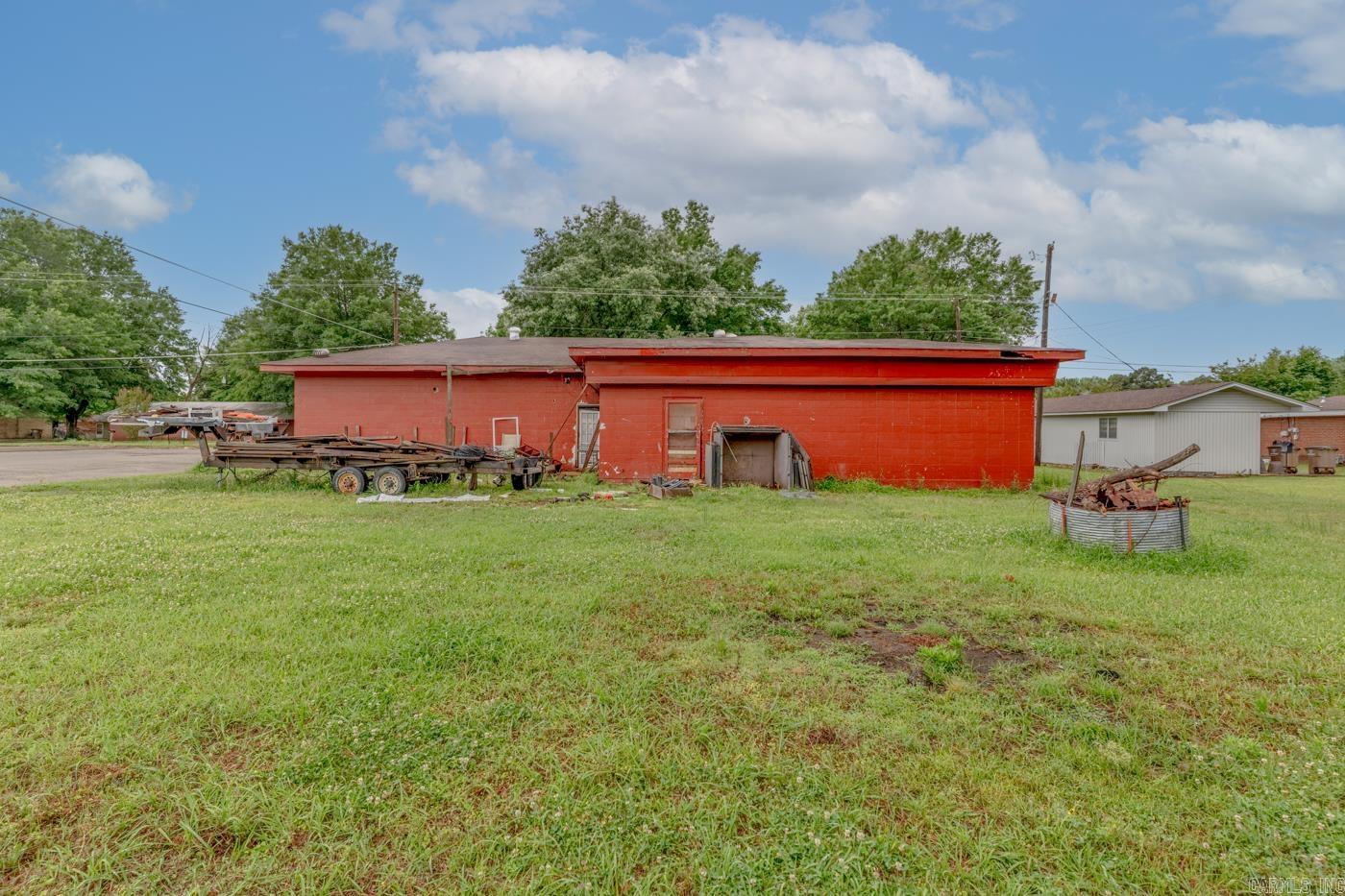 Metes & Bounds - Commercial Sale