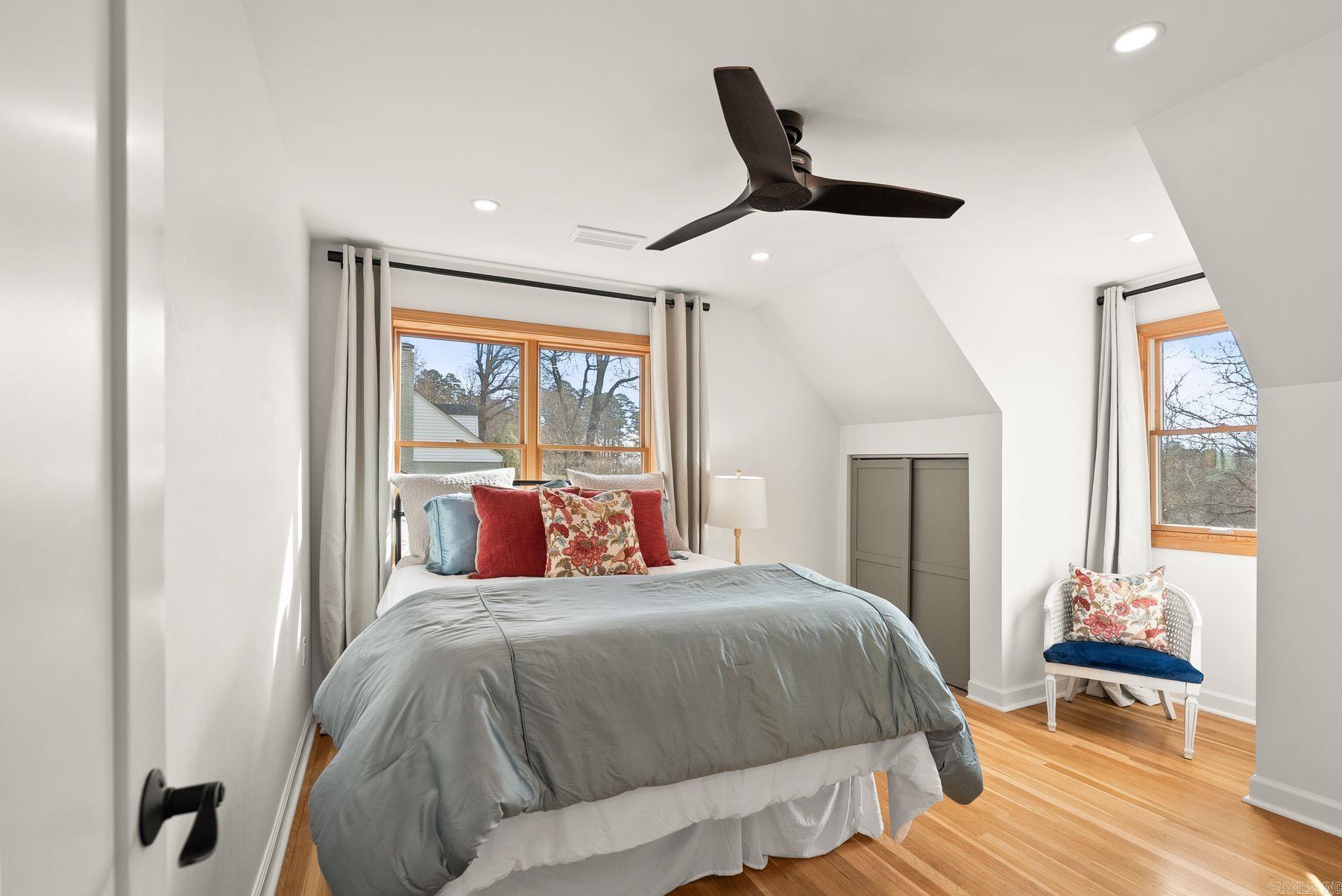 PROSPECT TERRACE - Residential