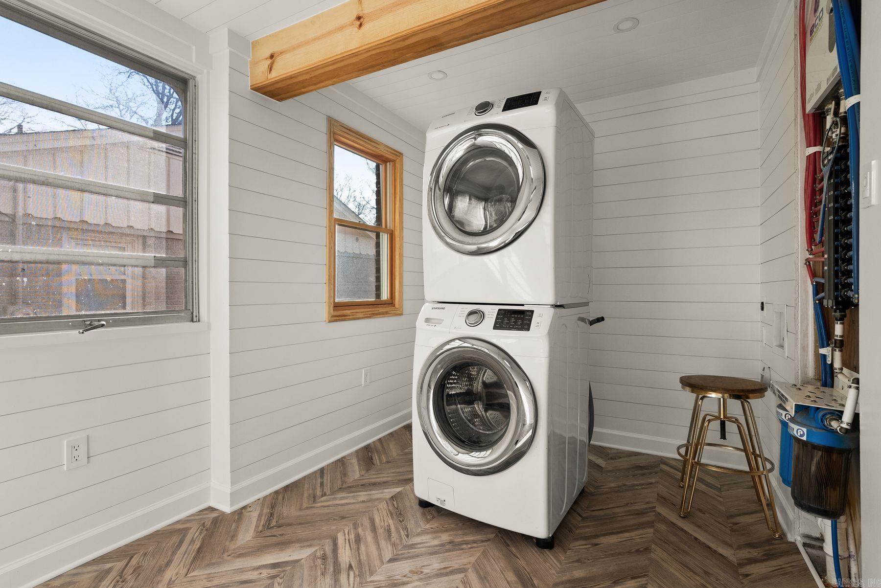 PROSPECT TERRACE - Residential