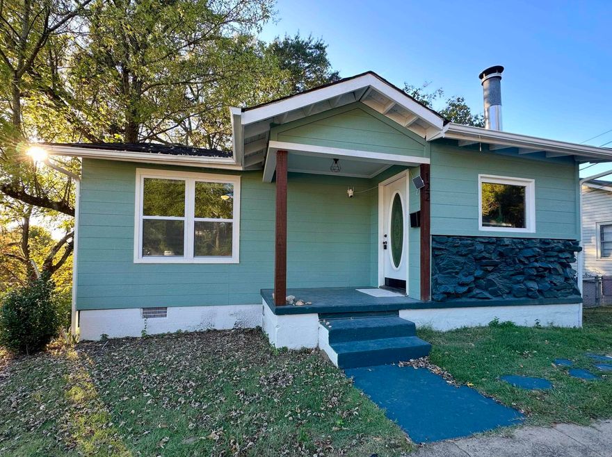 Charming and fully renovated 3-bedroom home near downtown Benton! This move-in ready home was extensively updated in 2023-2024 with a brand new roof, new HVAC system and ductwork, updated flooring, fresh paint, and more. Filled with natural light and cozy character, this home offers the perfect blend of charm and modern comfort. Step outside to enjoy the cute backyard, brand new deck, and peaceful creek just beyond the yard — the perfect place to sip your morning coffee or unwind in the evenings. Conveniently located near Benton’s award-winning restaurants, shopping, and live entertainment while still offering the feel of a quiet, established neighborhood. Additional basement space is 428 square feet with plumbing and electricity provides excellent storage, workshop space, or future expansion potential. Don’t miss this beautifully updated home close to everything Benton has to offer!      AGENTS: THIS IS A FLAT FEE LISTING, please see To Show Call or Agent Remarks: in Carmls, thank you.