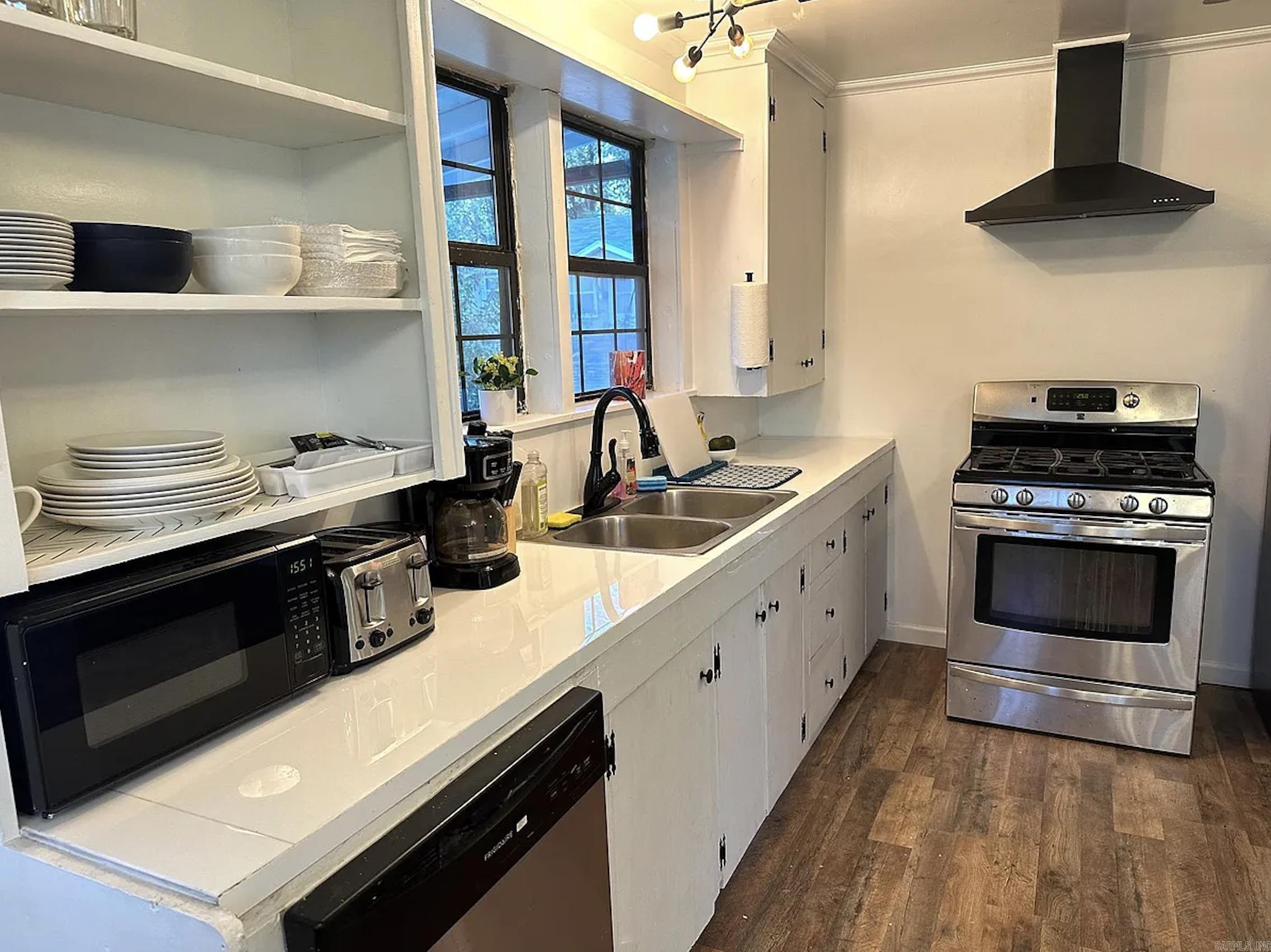 Hill Crest - Residential