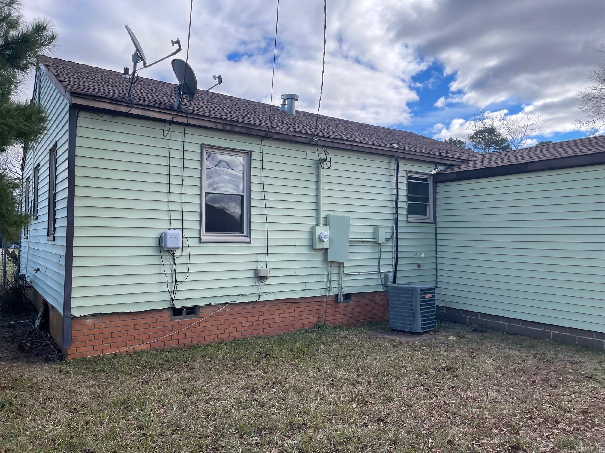 Pine Forest - Residential Lease