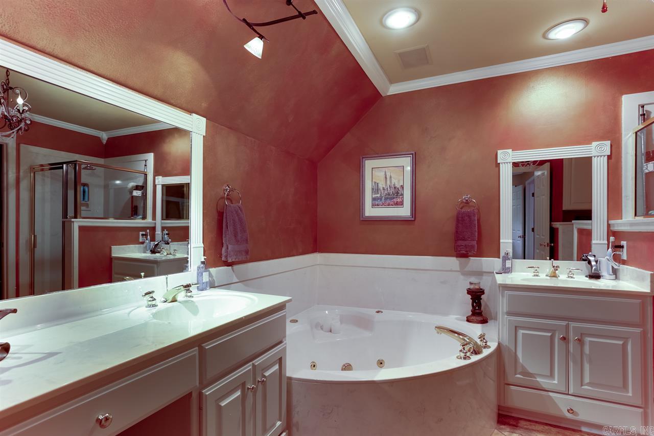 CHENAL VALLEY BASCOM PLACE - Residential