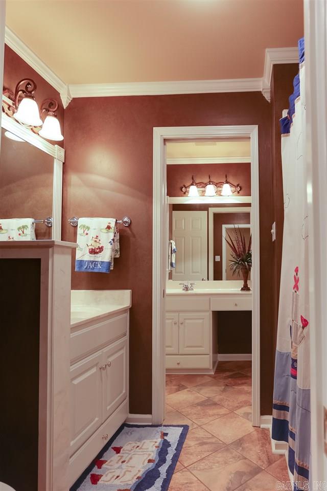 CHENAL VALLEY BASCOM PLACE - Residential