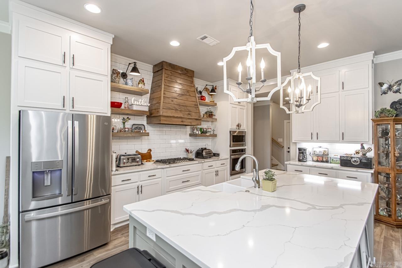 HURRICANE LAKE EST - Residential