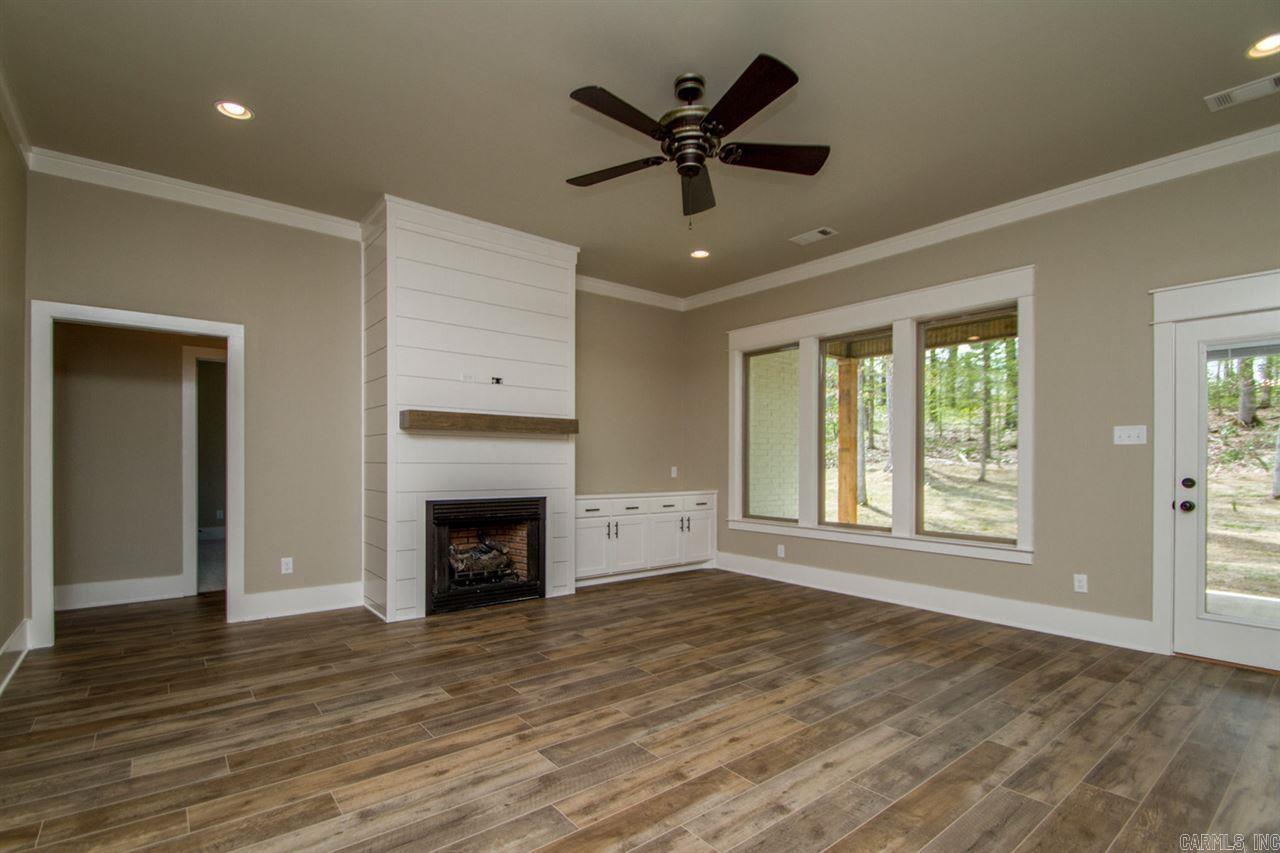 HURRICANE LAKE EST - Residential