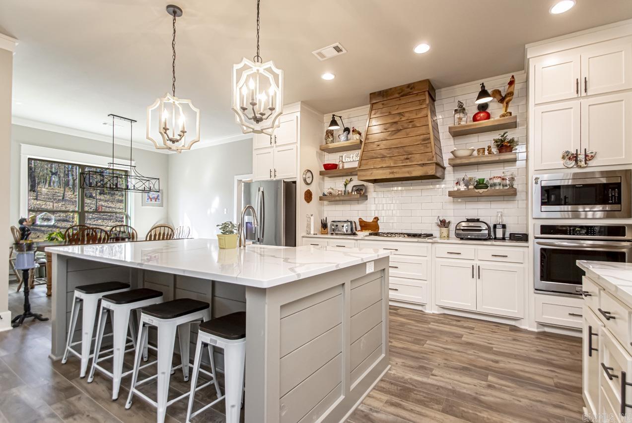 HURRICANE LAKE EST - Residential