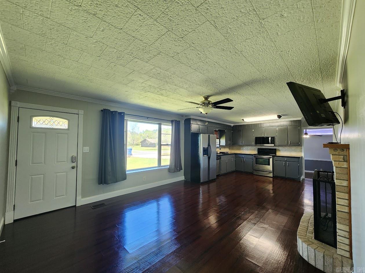 PARKERS CHAPEL - Residential