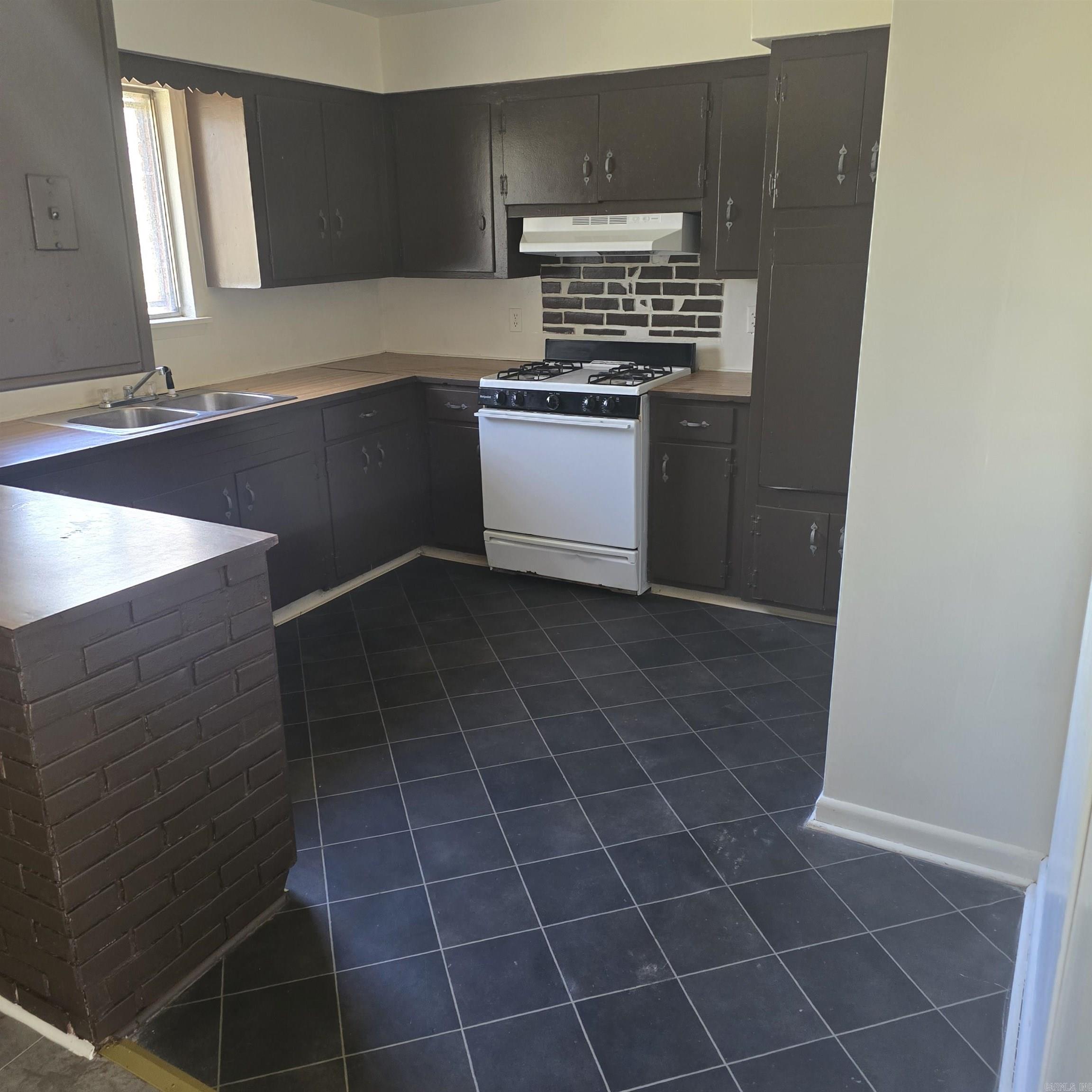 Homewood Acres - Residential Lease