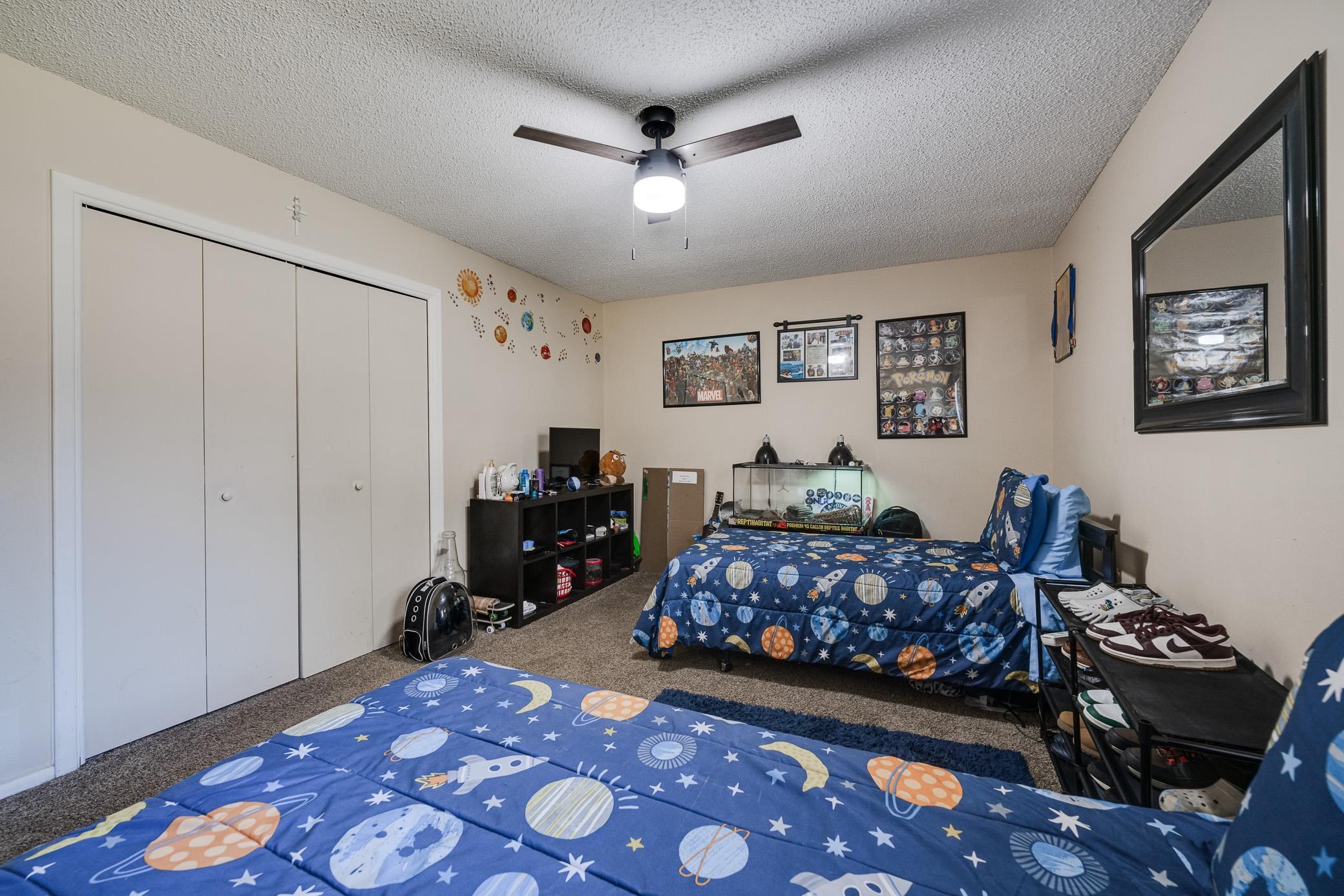 PECAN LAKE - Residential