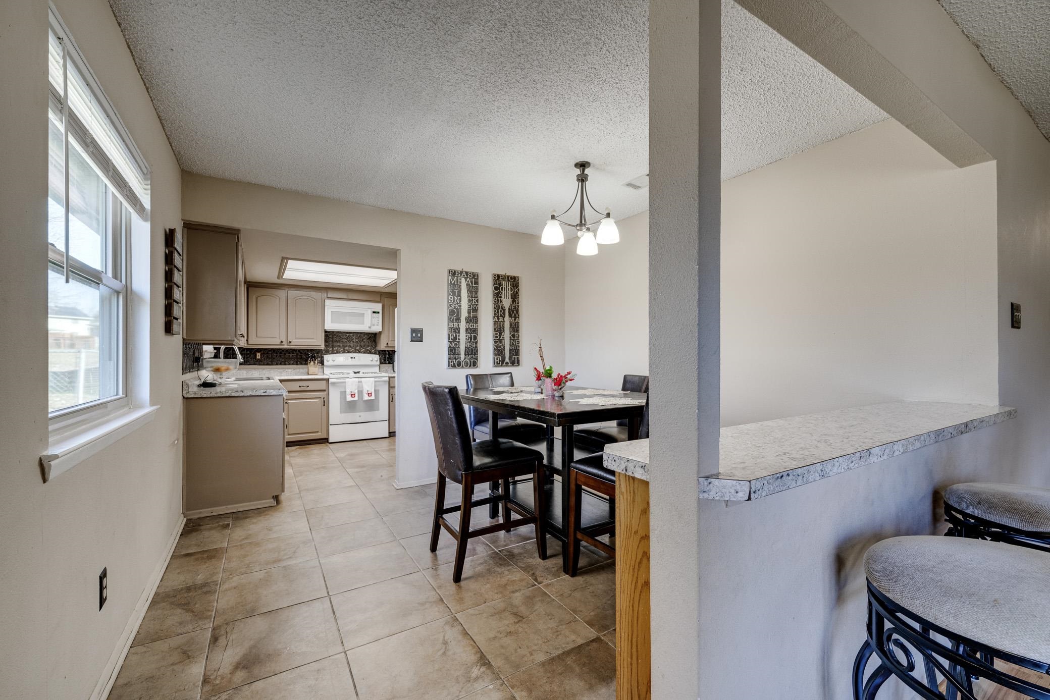 PECAN LAKE - Residential