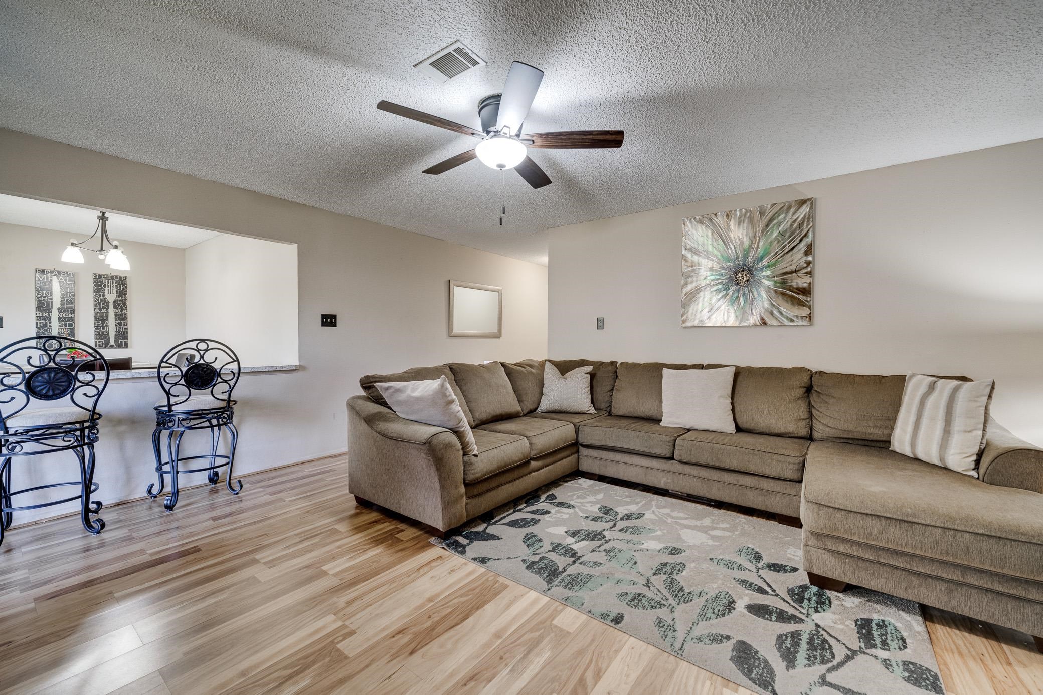 PECAN LAKE - Residential