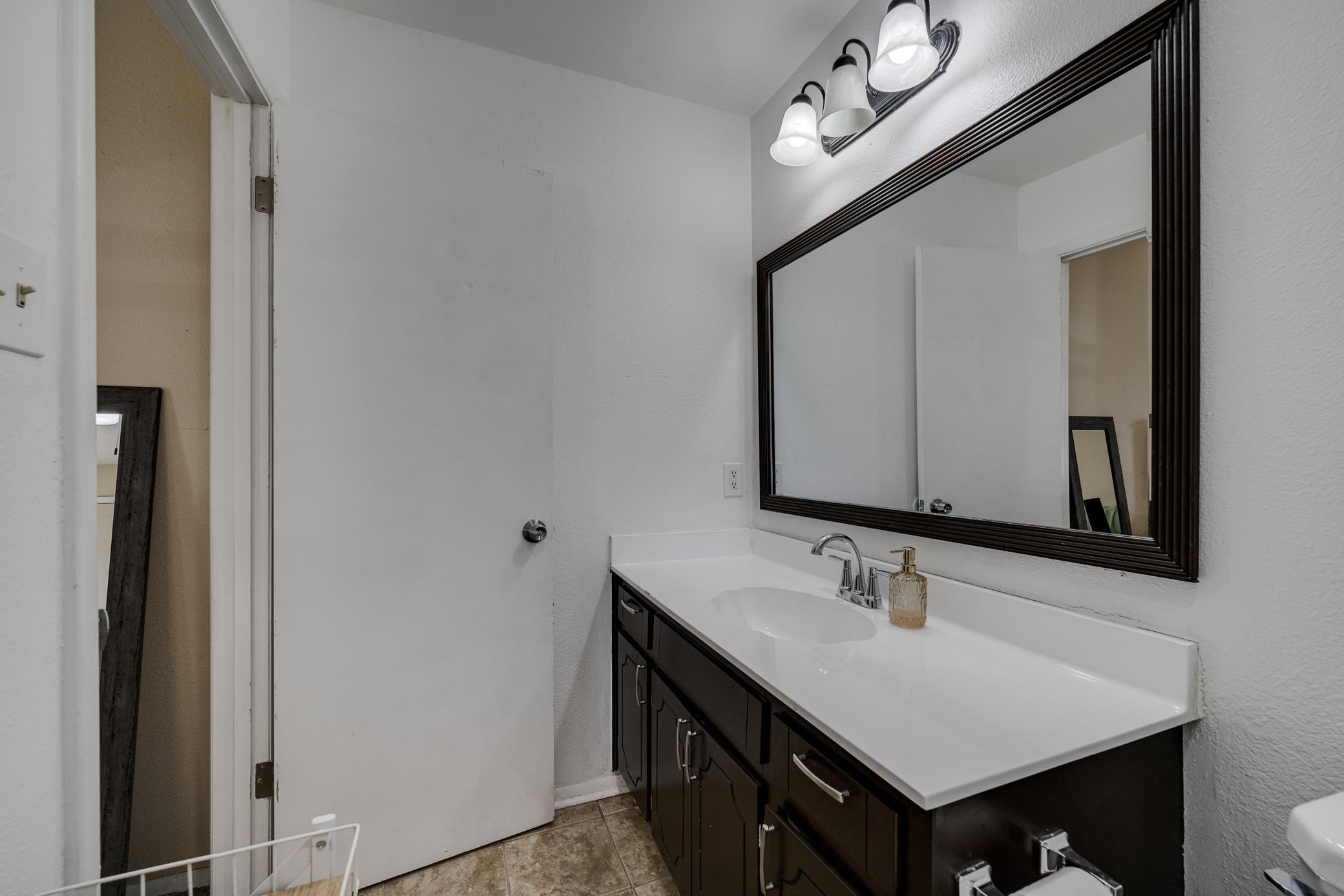 PECAN LAKE - Residential