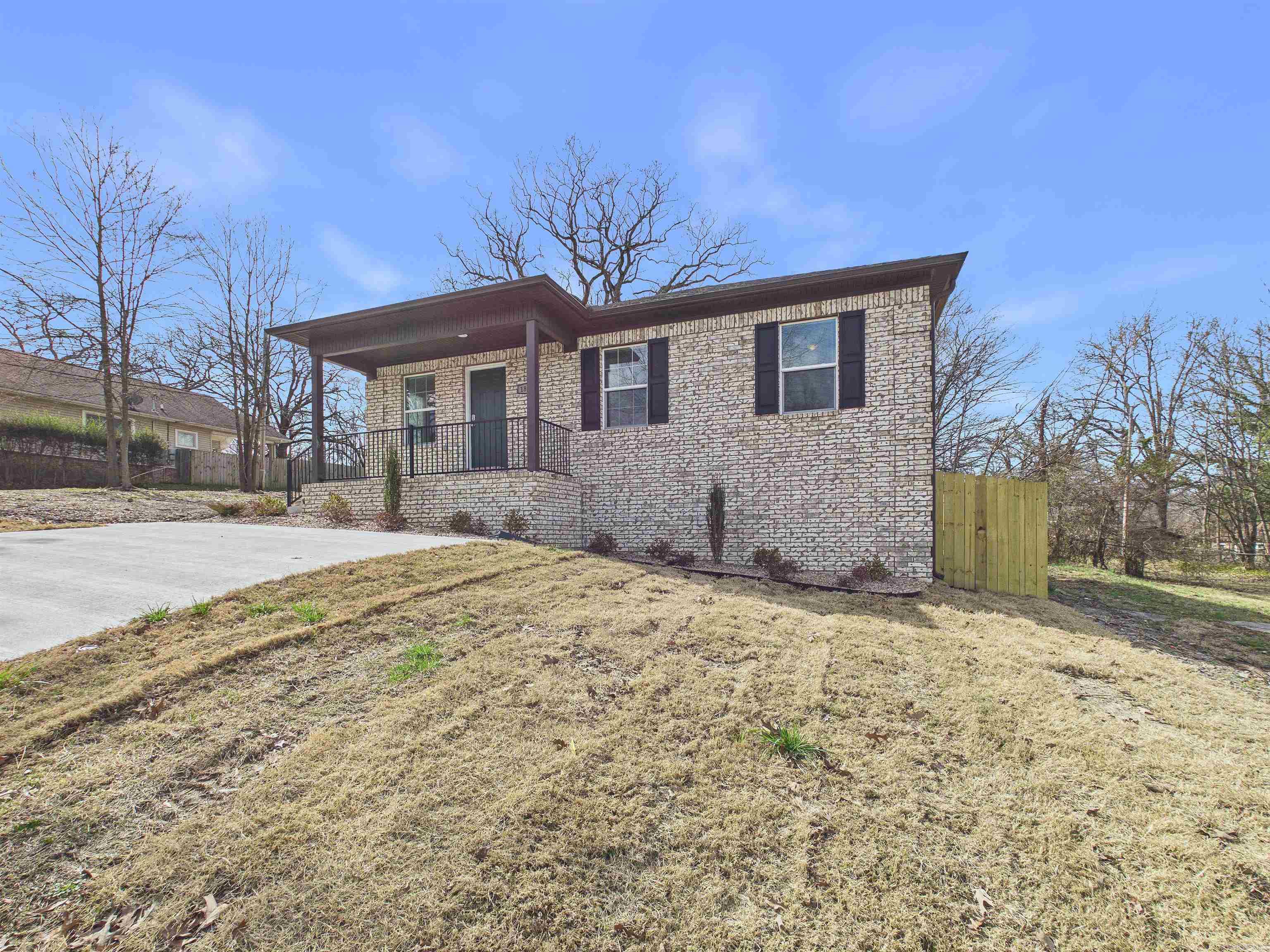 CHICKASAW PLACE - Residential