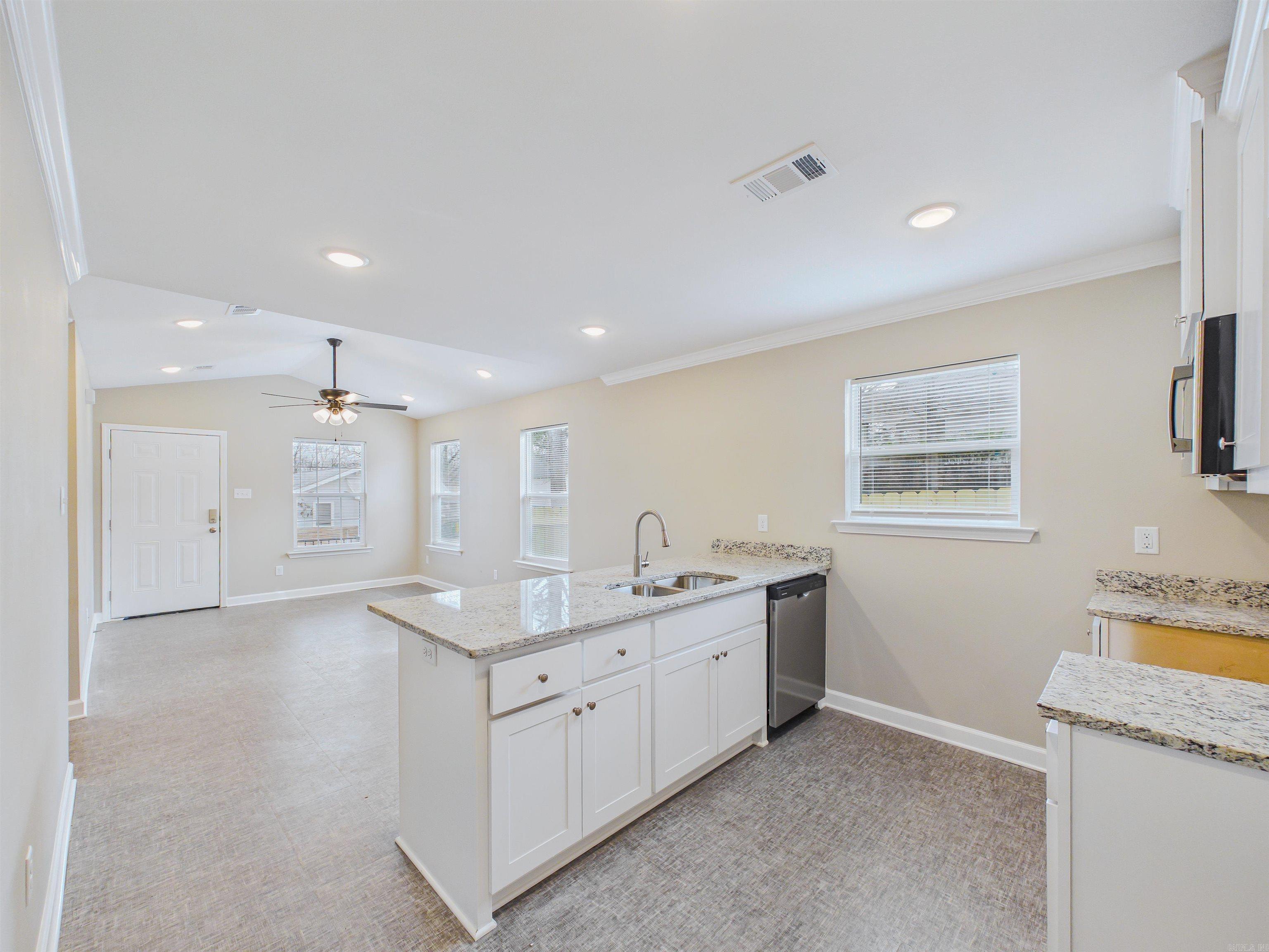 CHICKASAW PLACE - Residential