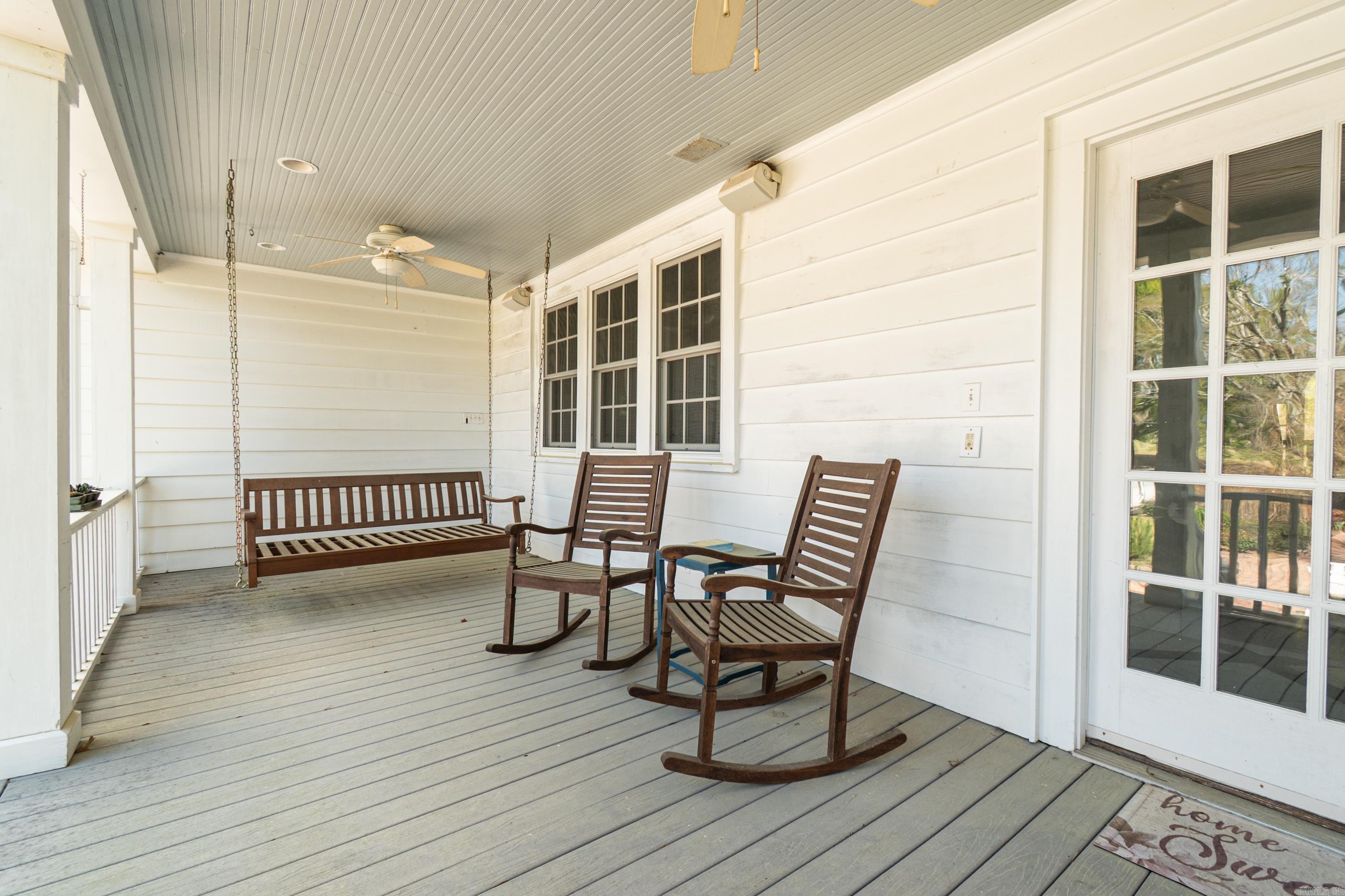 COUNTRY CLUB COLONY - Residential