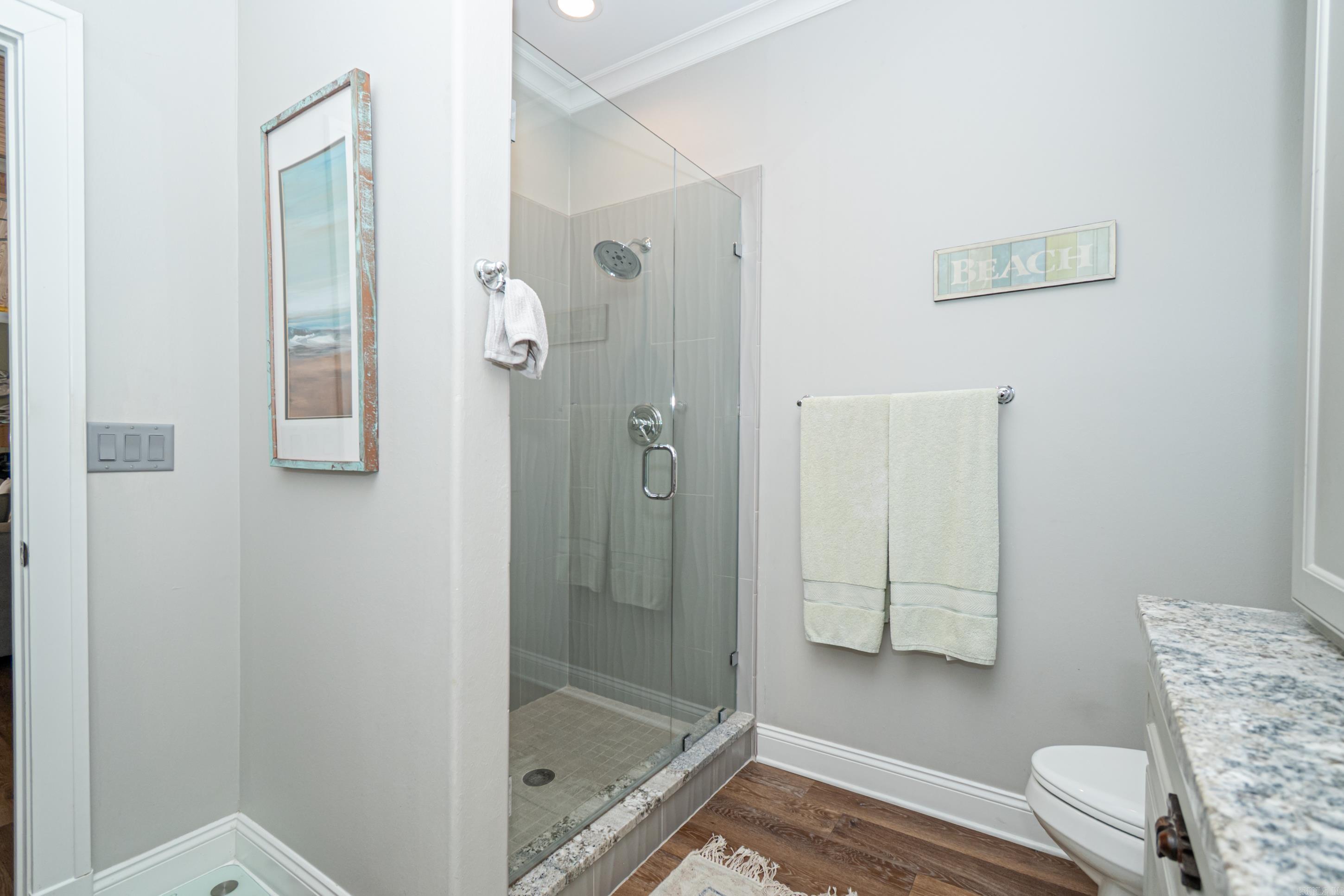 COUNTRY CLUB COLONY - Residential