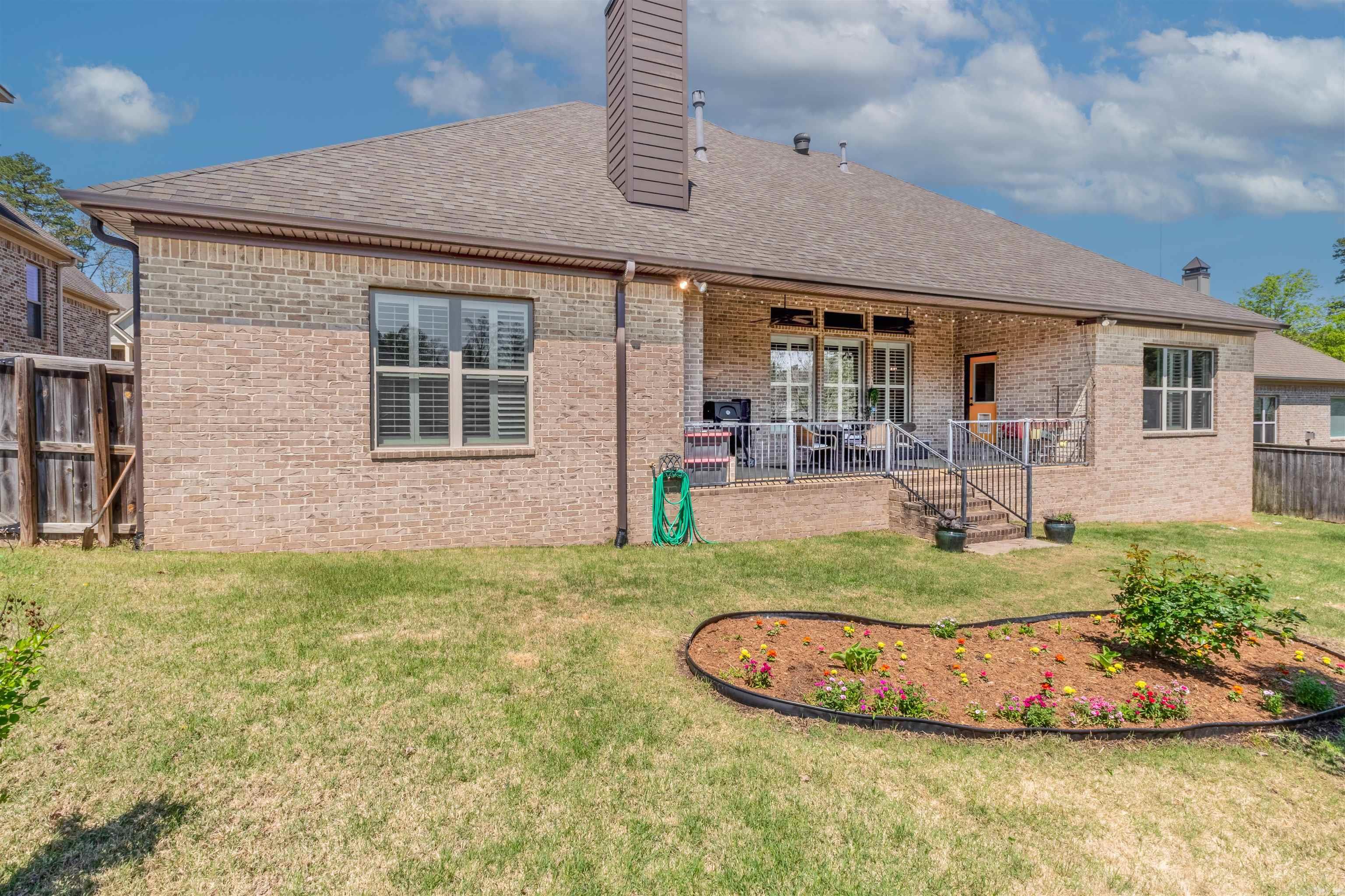 CHENAL VALLEY "MIRAMAR PLACE" - Residential