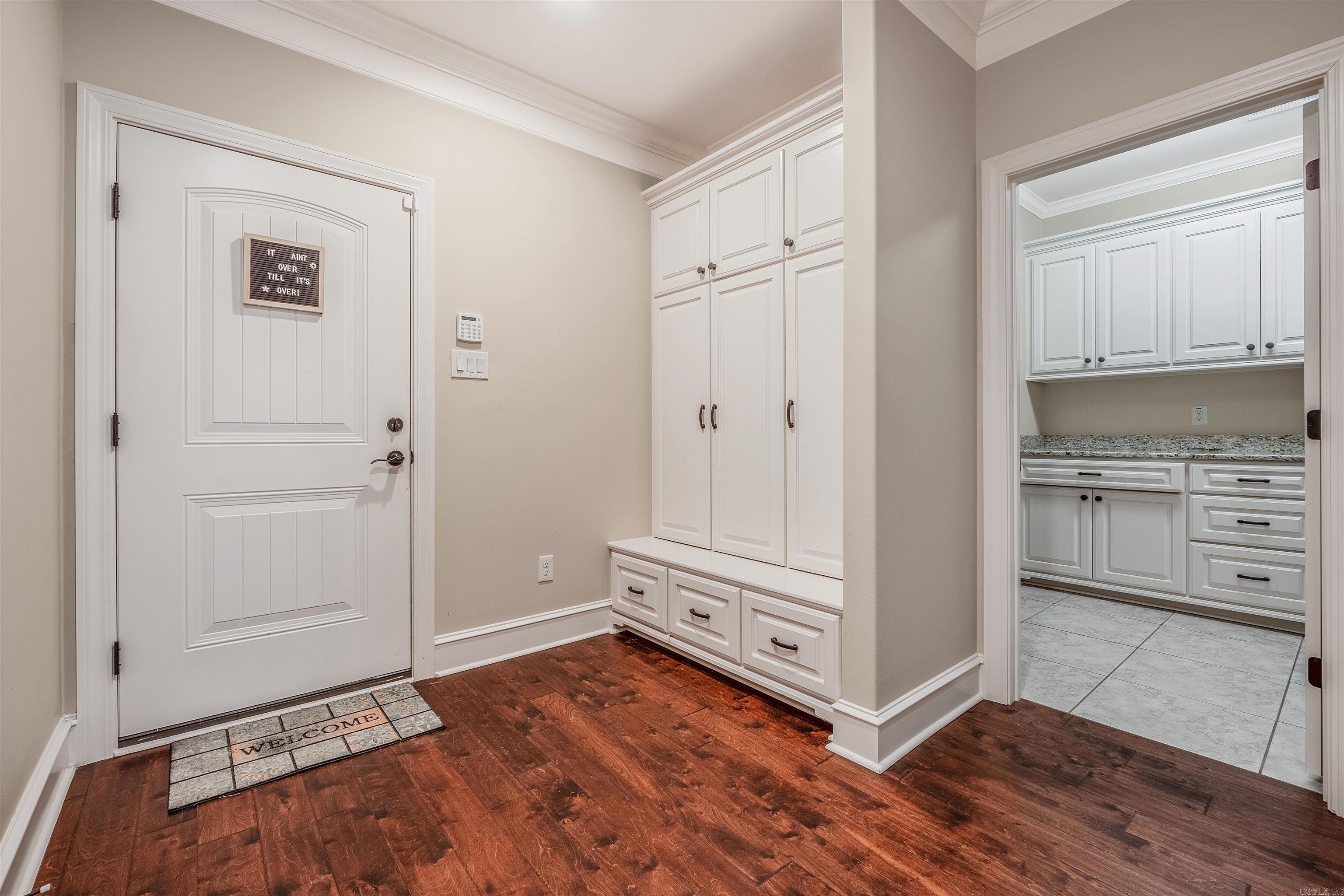 CHENAL VALLEY "MIRAMAR PLACE" - Residential