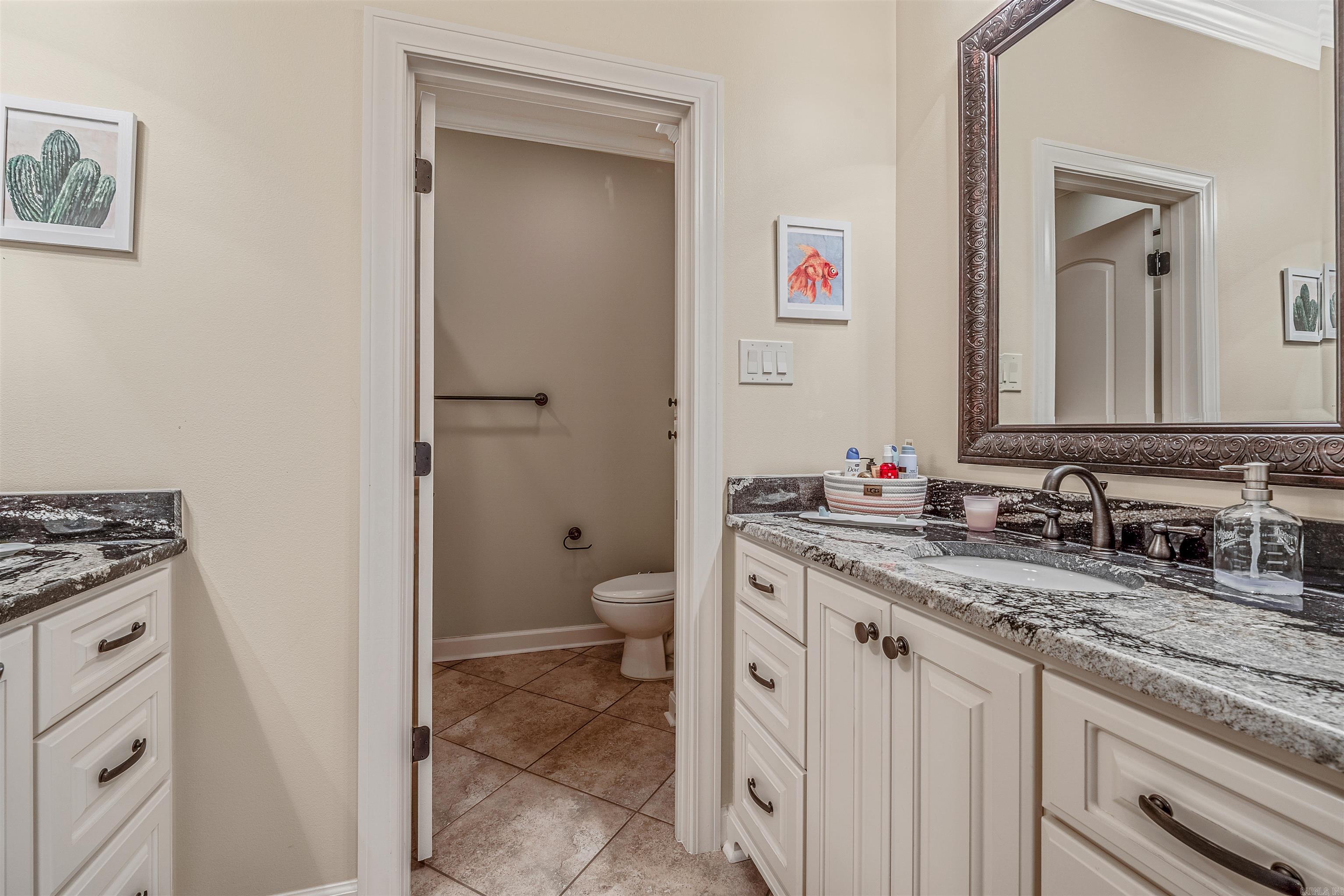 CHENAL VALLEY "MIRAMAR PLACE" - Residential