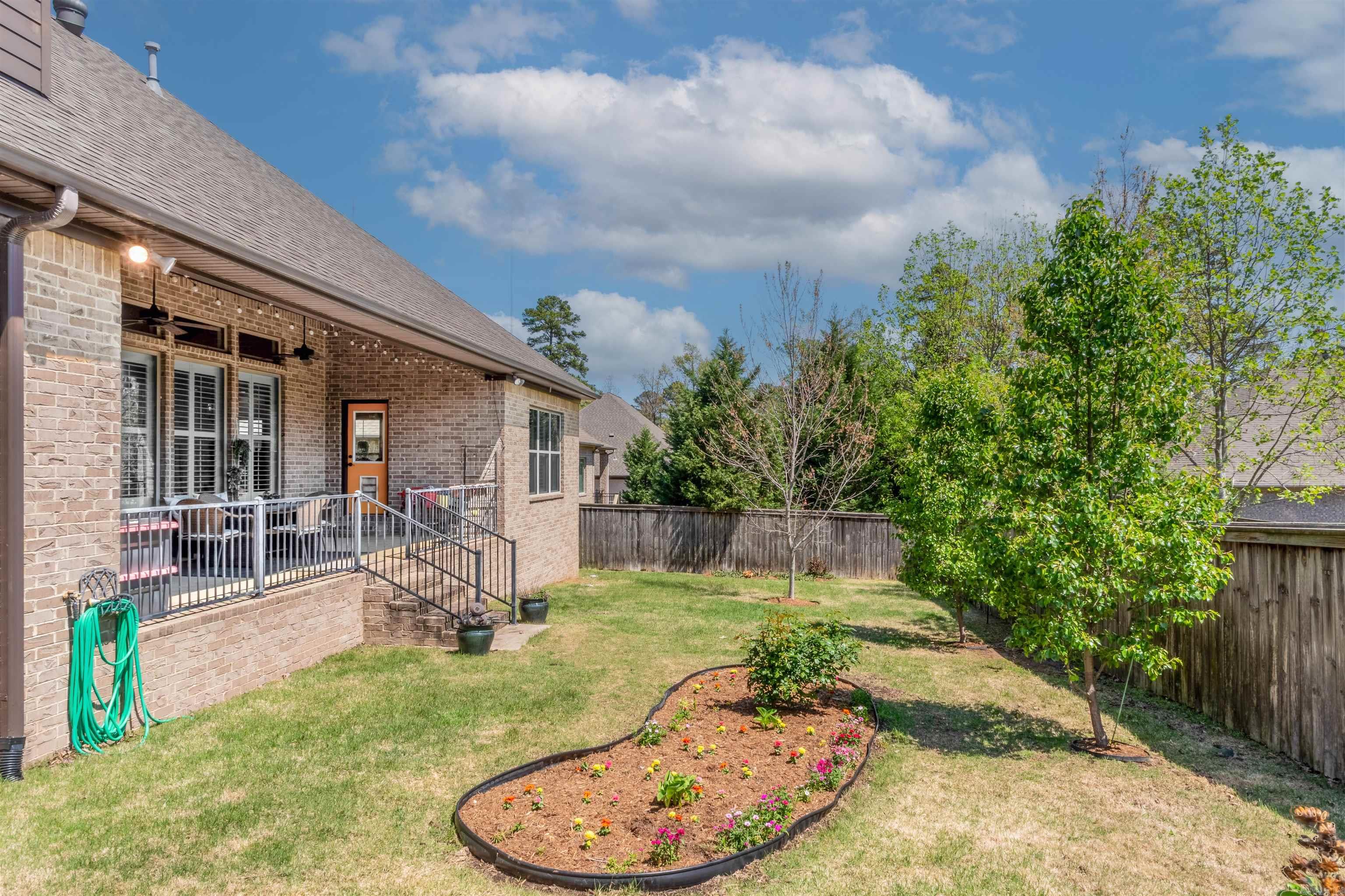 CHENAL VALLEY "MIRAMAR PLACE" - Residential