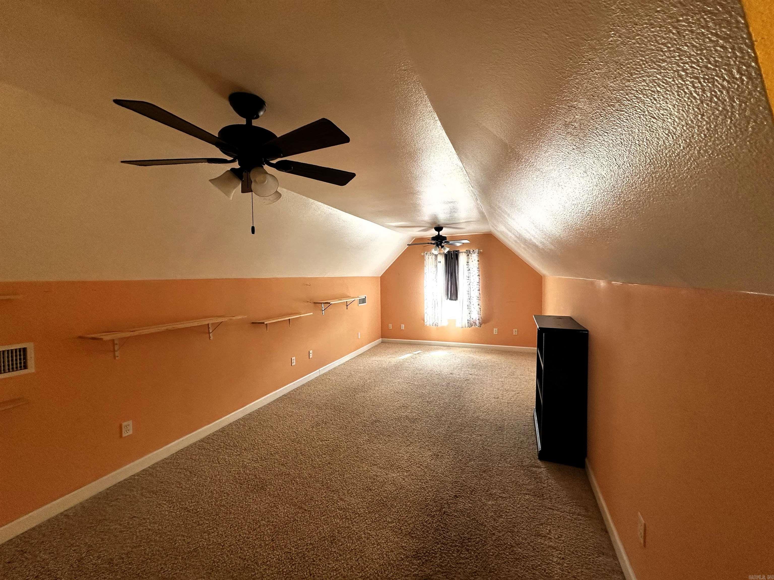 CAMPBELL - Residential