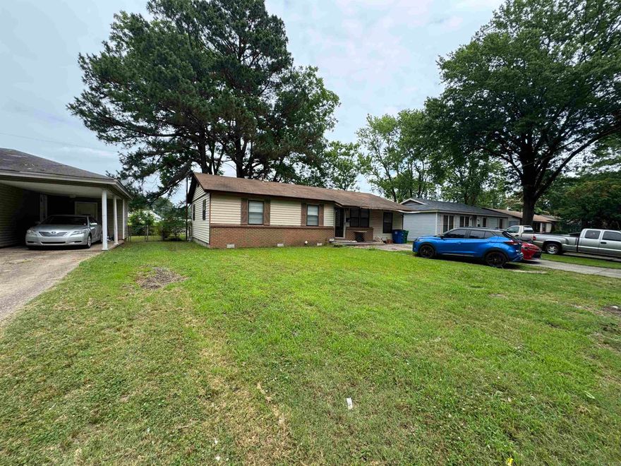 3 bedroom & 1.5 baths in North Little Rock! Close to the airport and close to all major interstates! Roomy kitchen and lots of storage. Great starter home or investment property for the price! No seller property disclosure.