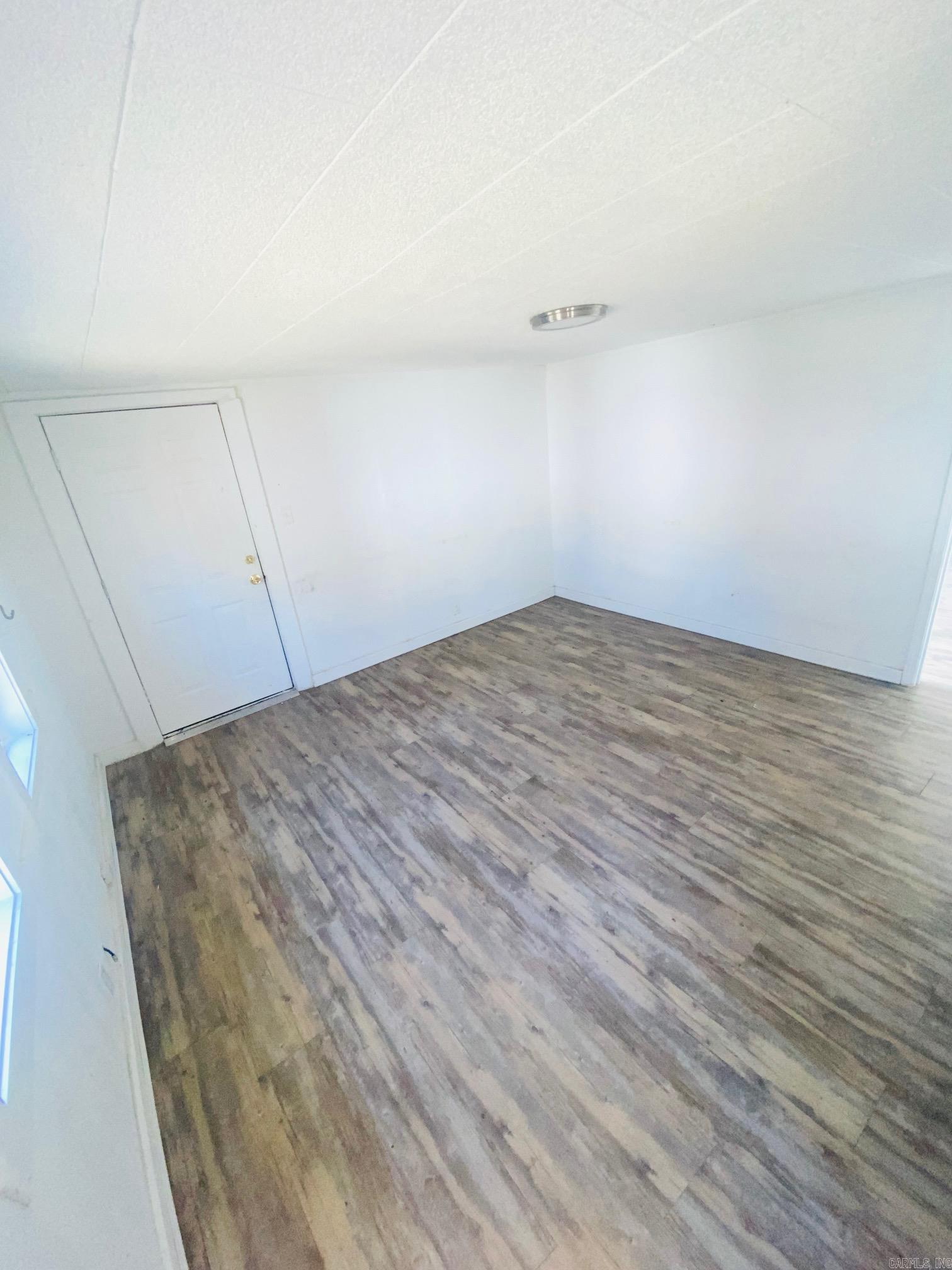 Morgan Loh - Residential Lease