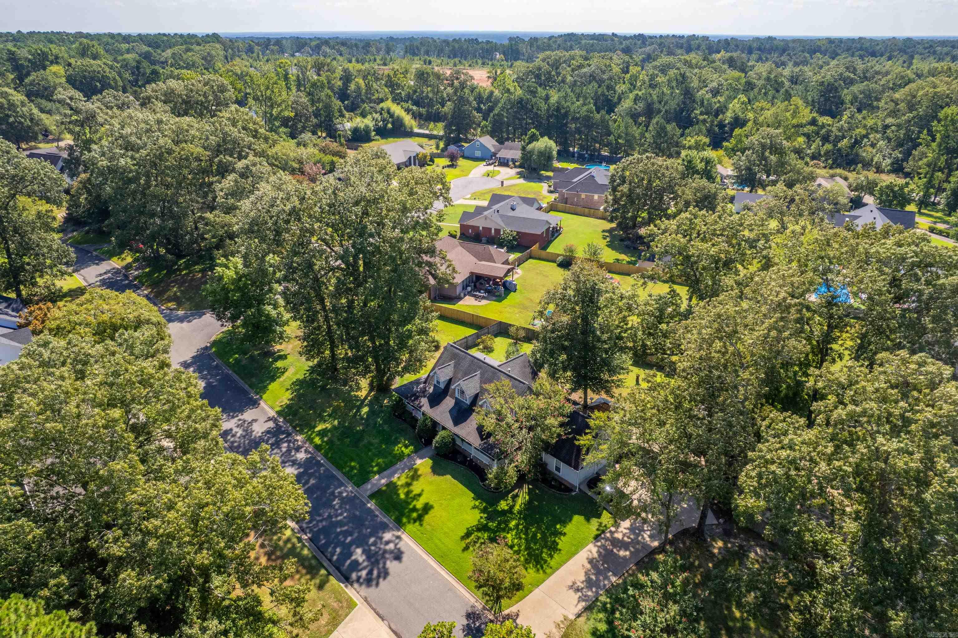 MAGNOLIA ESTATES ADDN - Residential