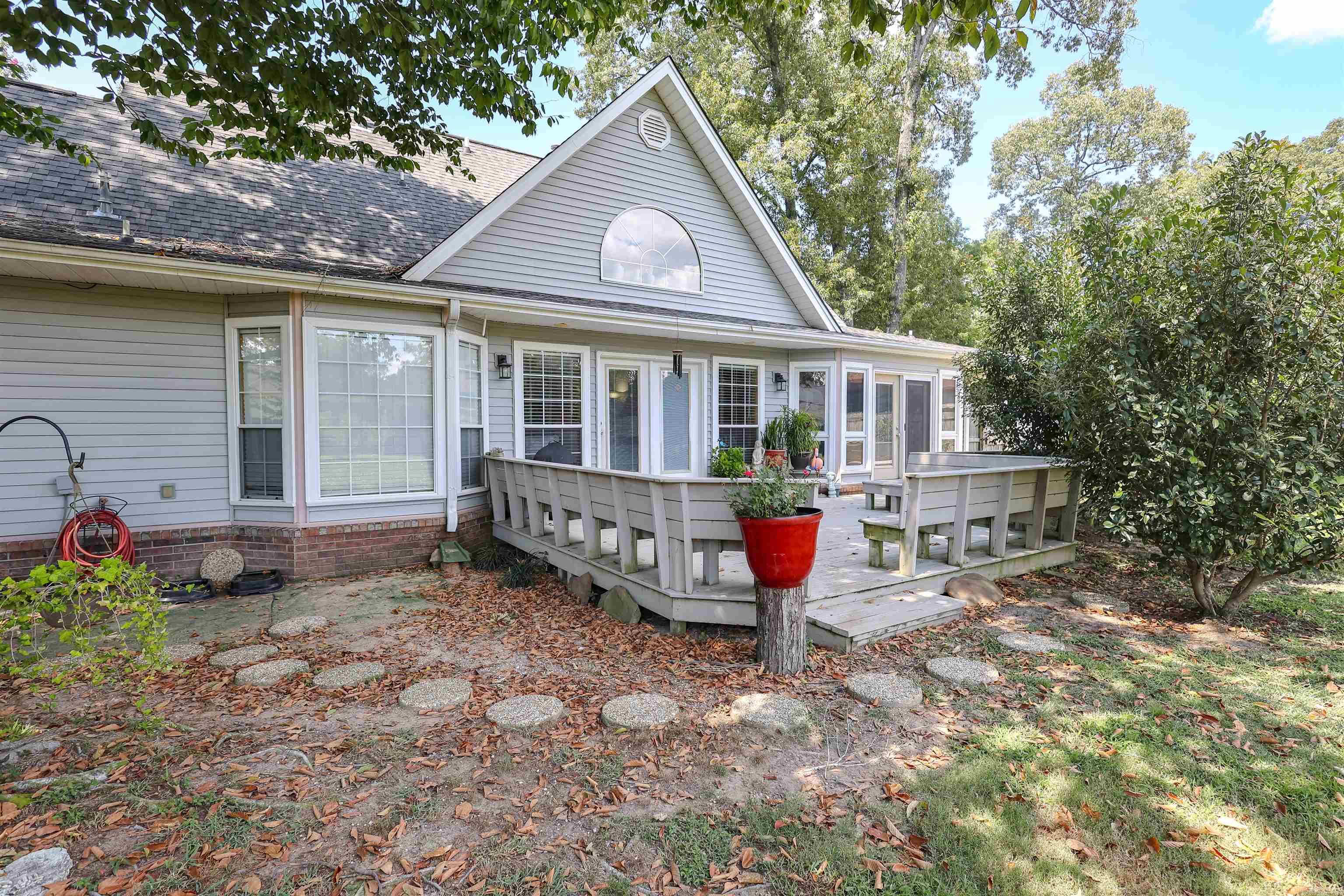 MAGNOLIA ESTATES ADDN - Residential