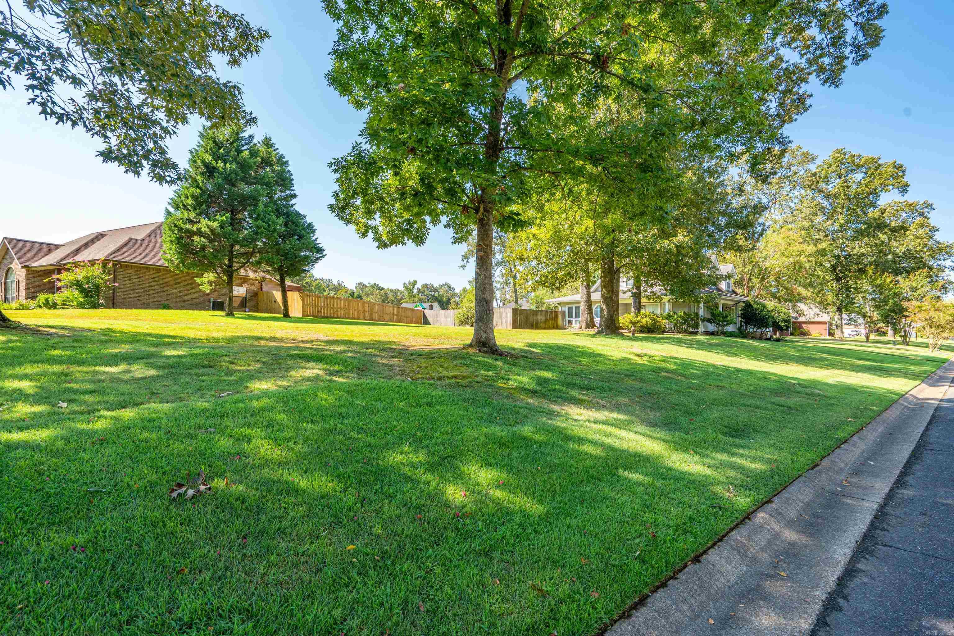 MAGNOLIA ESTATES ADDN - Residential