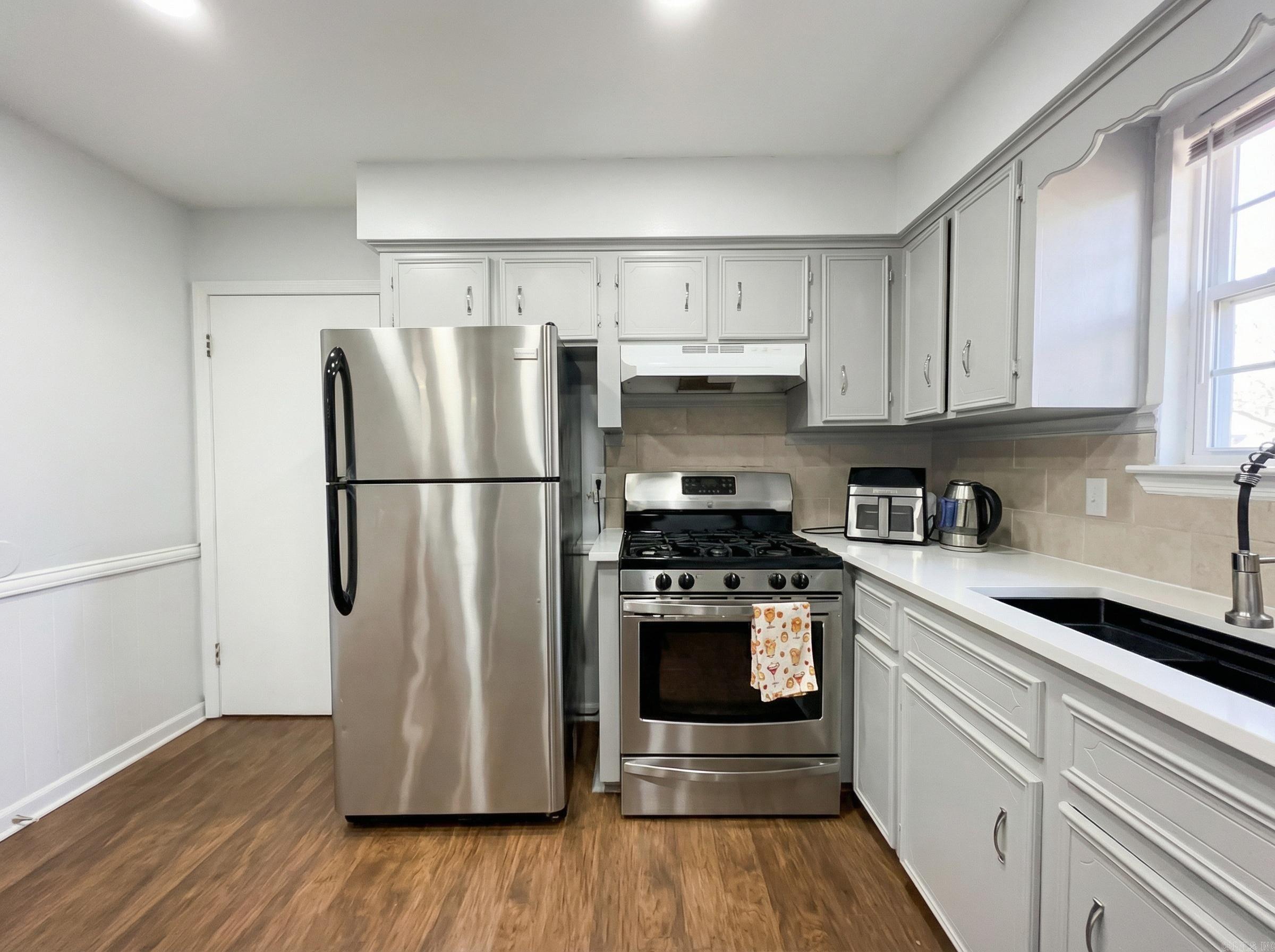 SPRINGHILL MANOR - Residential