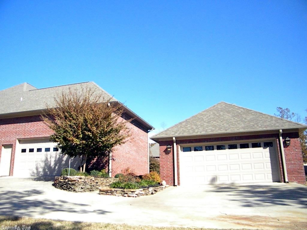 Club West Estates - Residential