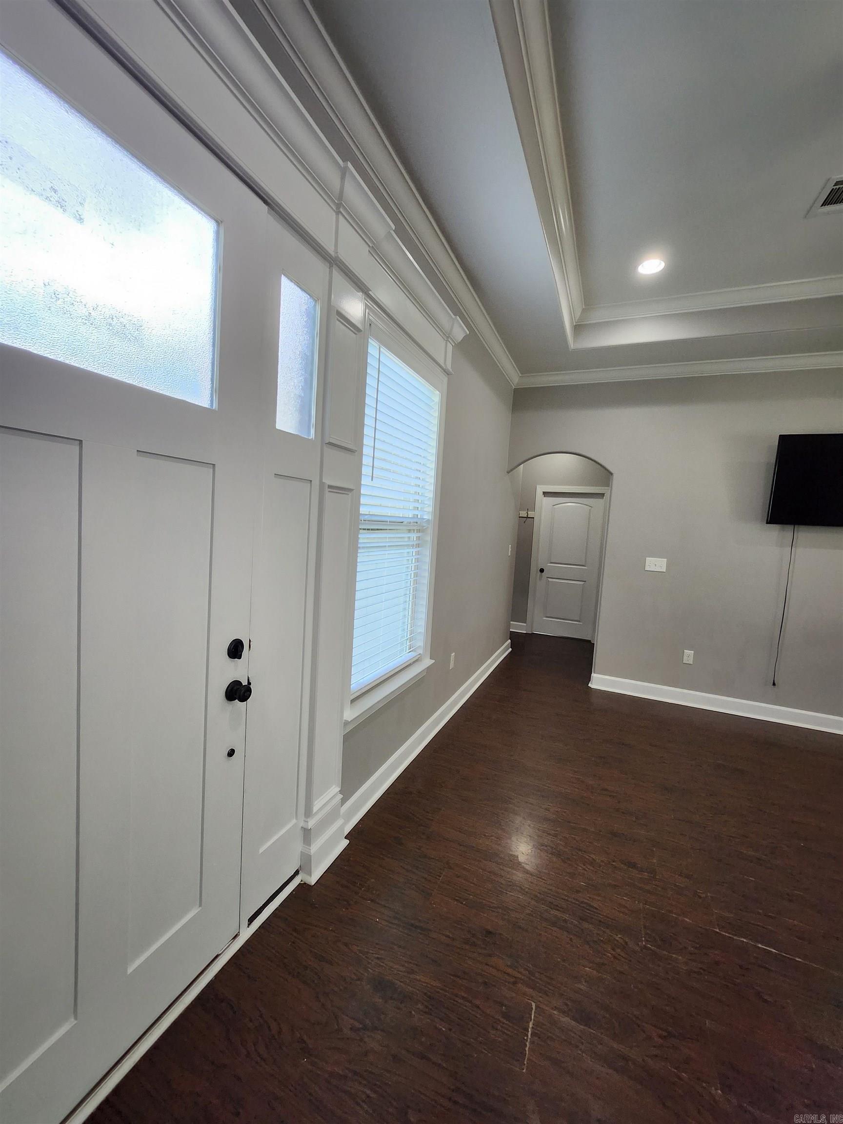 WHISPERING HILLS - Residential