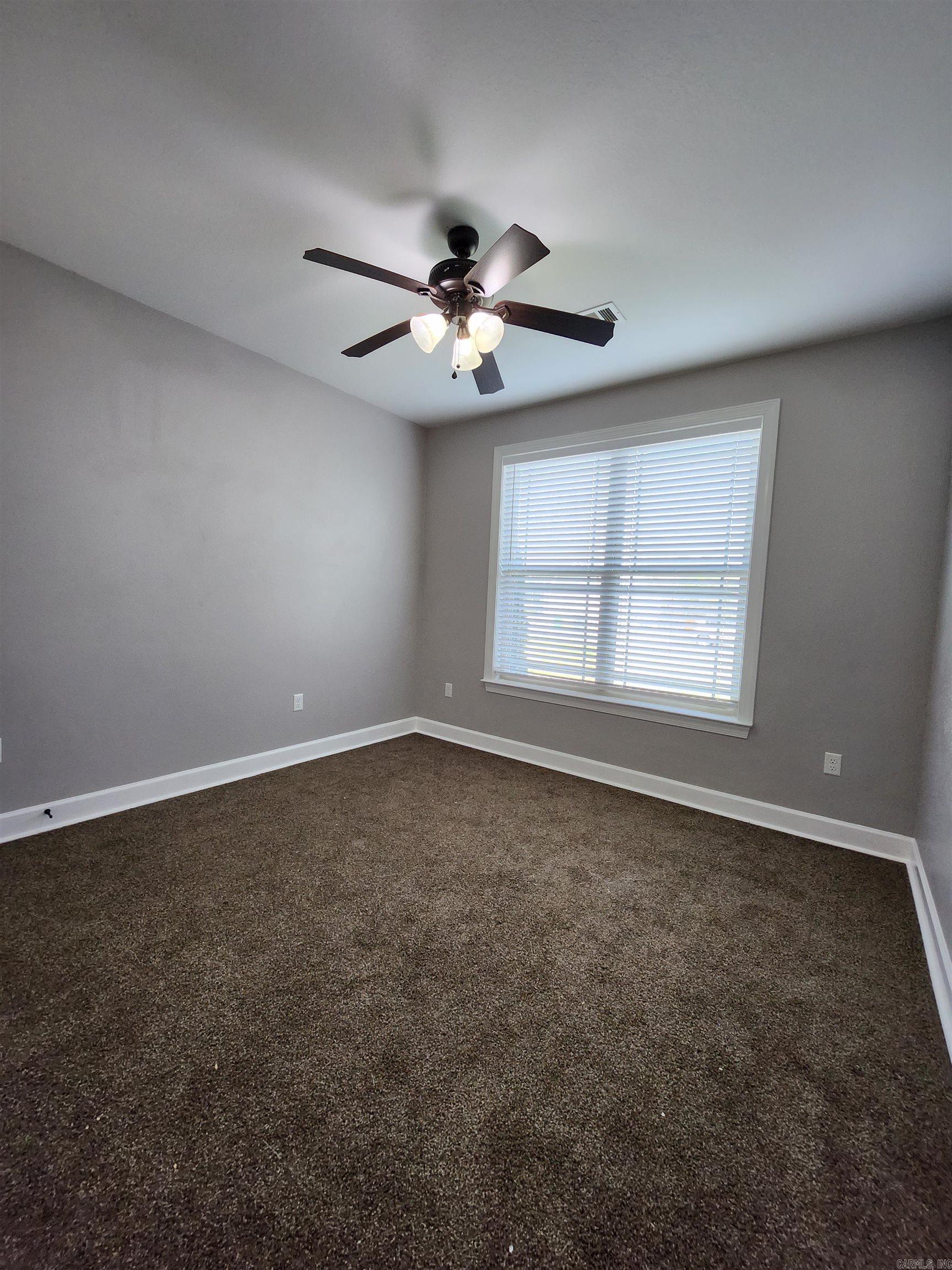 WHISPERING HILLS - Residential