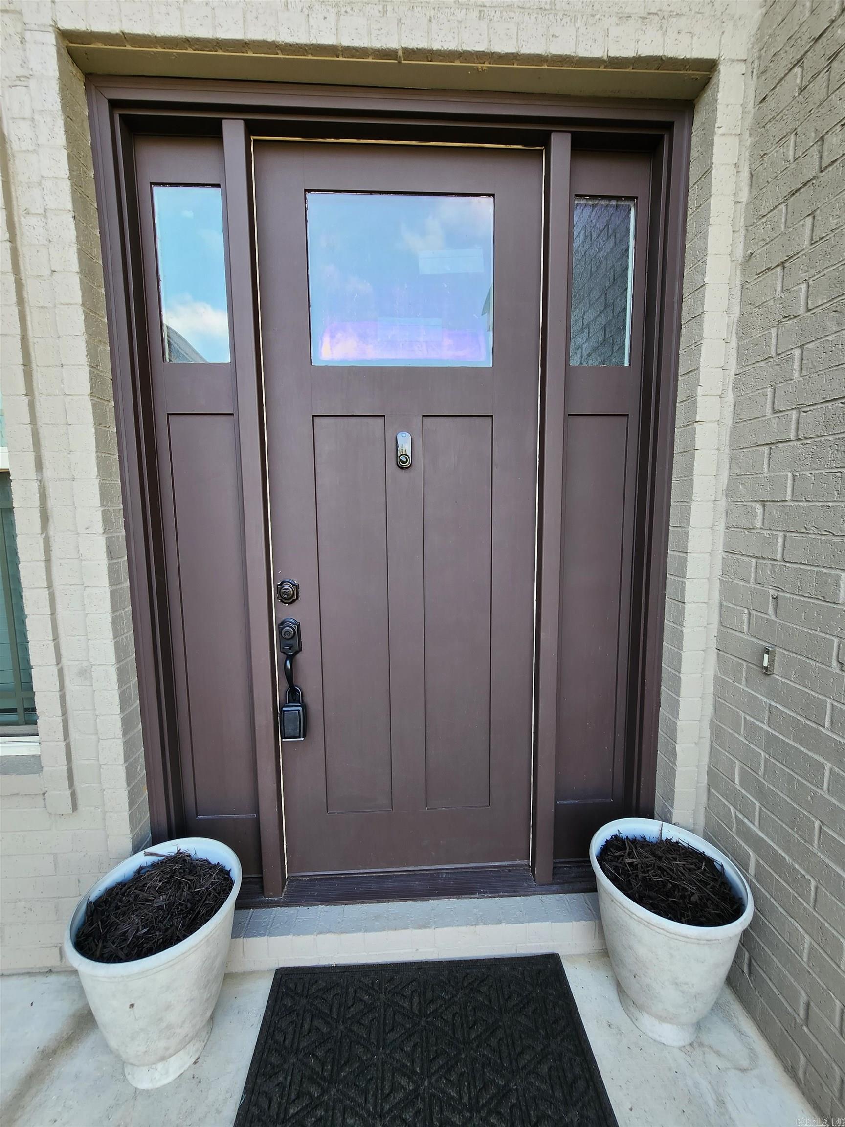 WHISPERING HILLS - Residential