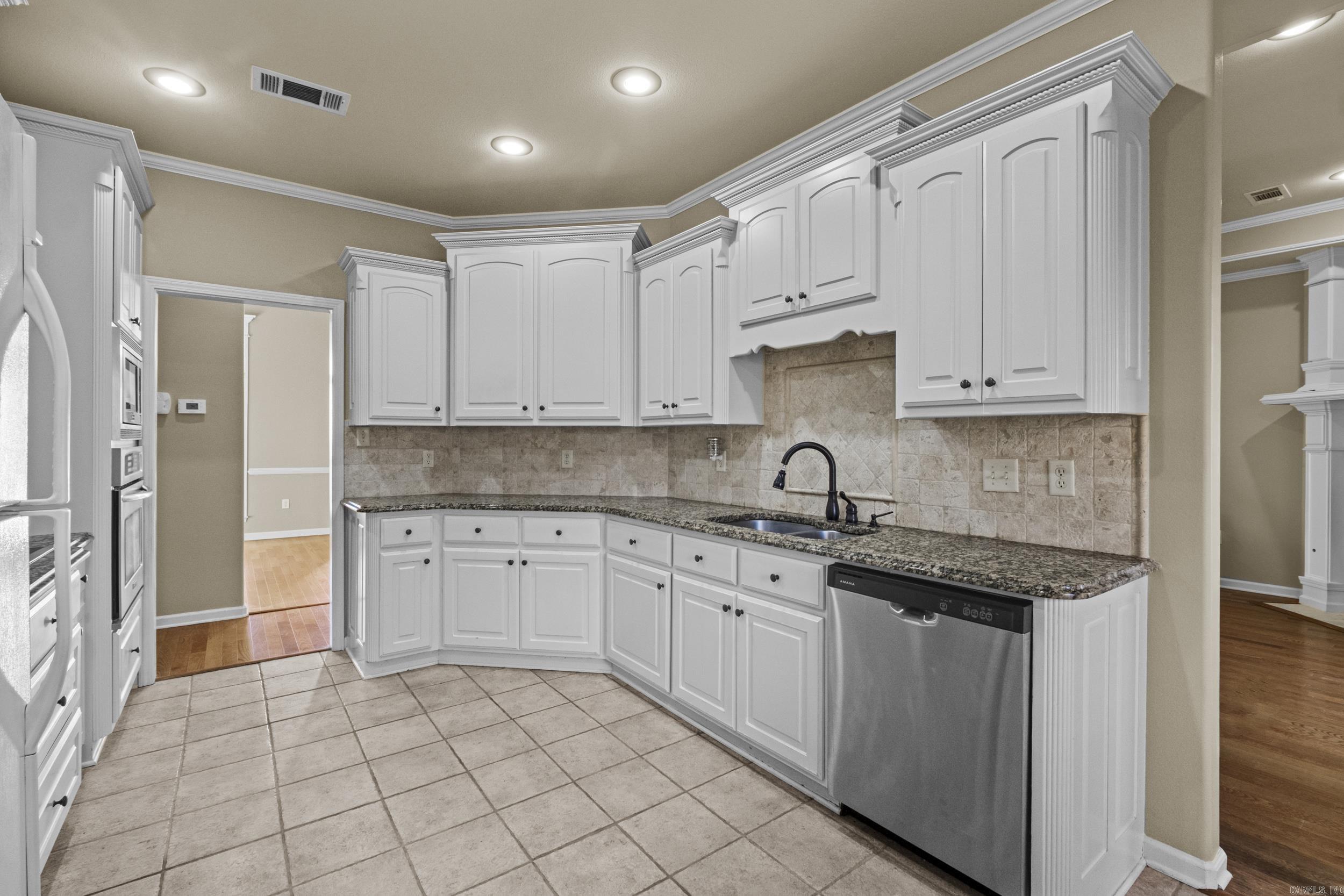 MILLERS CROSSING - Residential