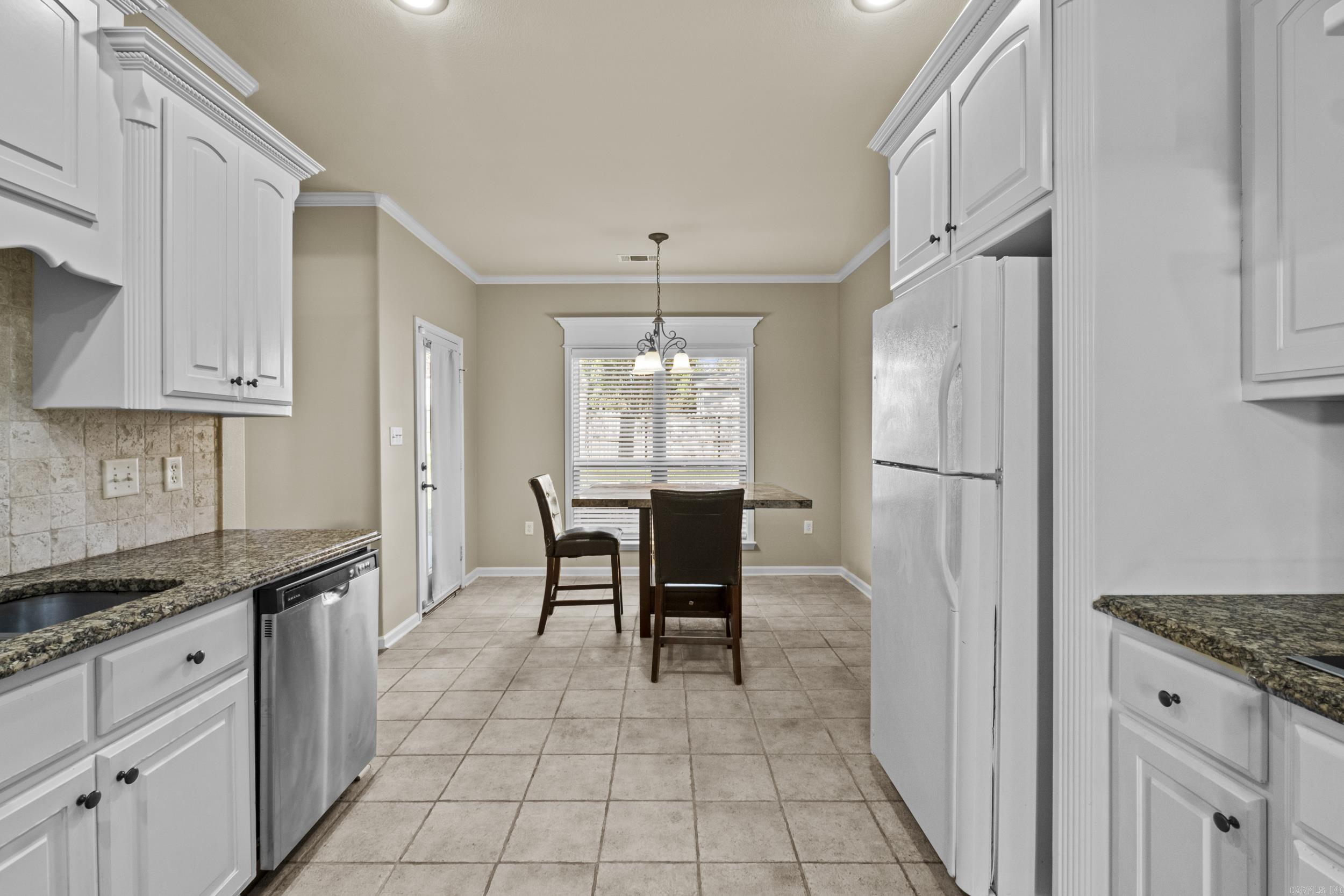 MILLERS CROSSING - Residential