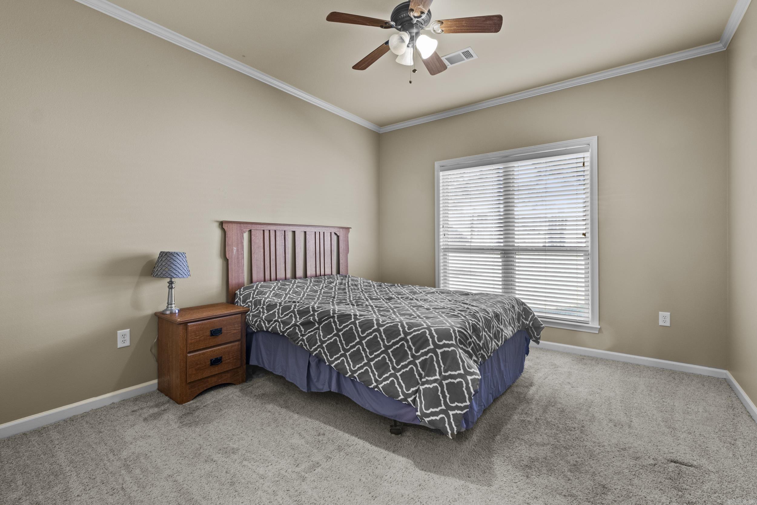 MILLERS CROSSING - Residential