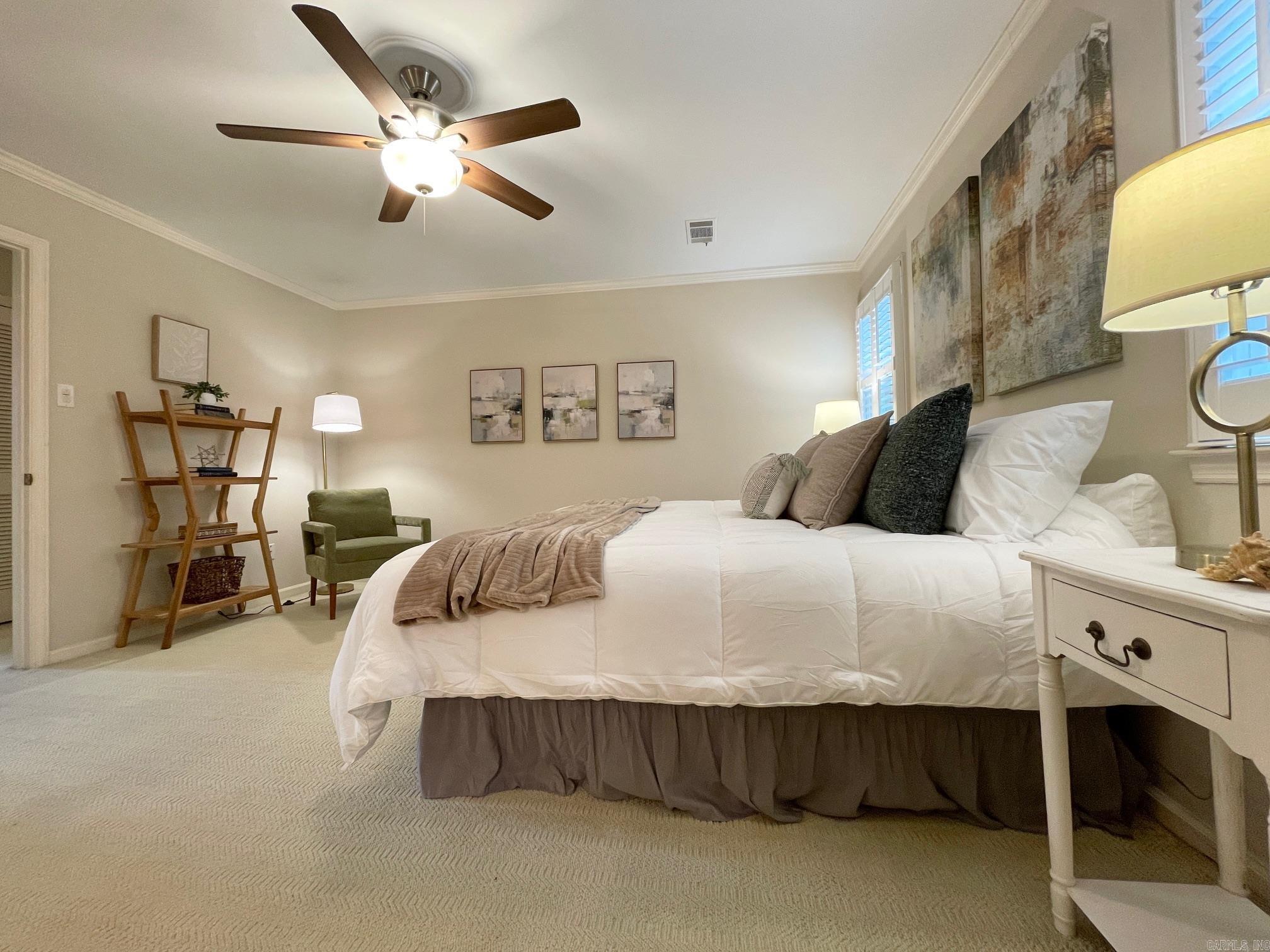 ANDOVER SQUARE - Residential