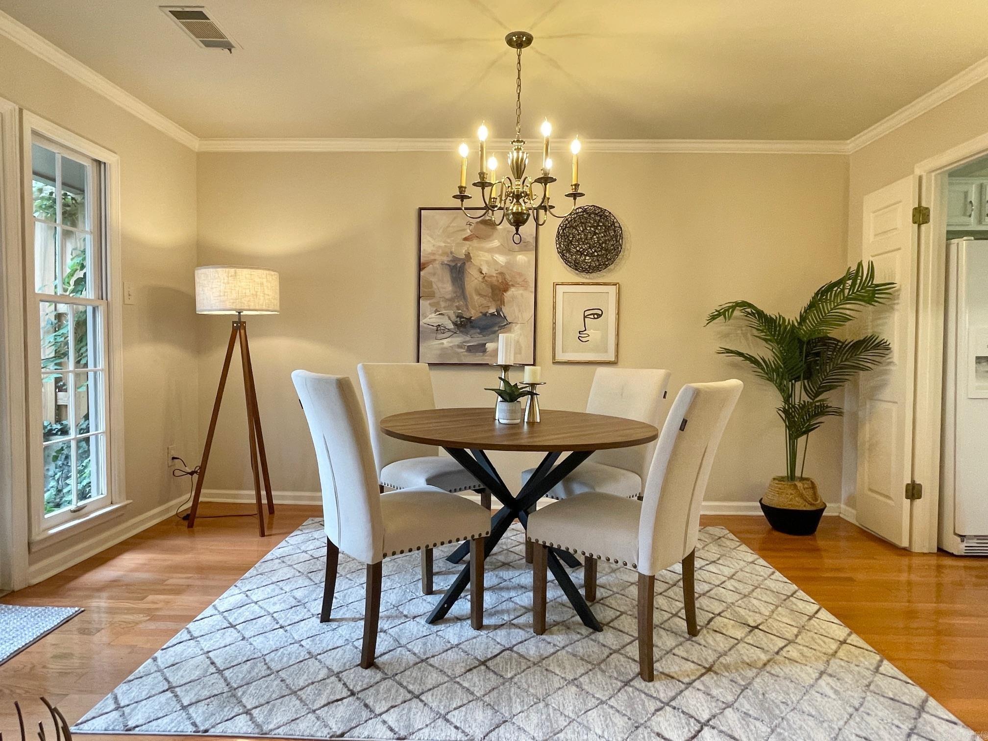 ANDOVER SQUARE - Residential