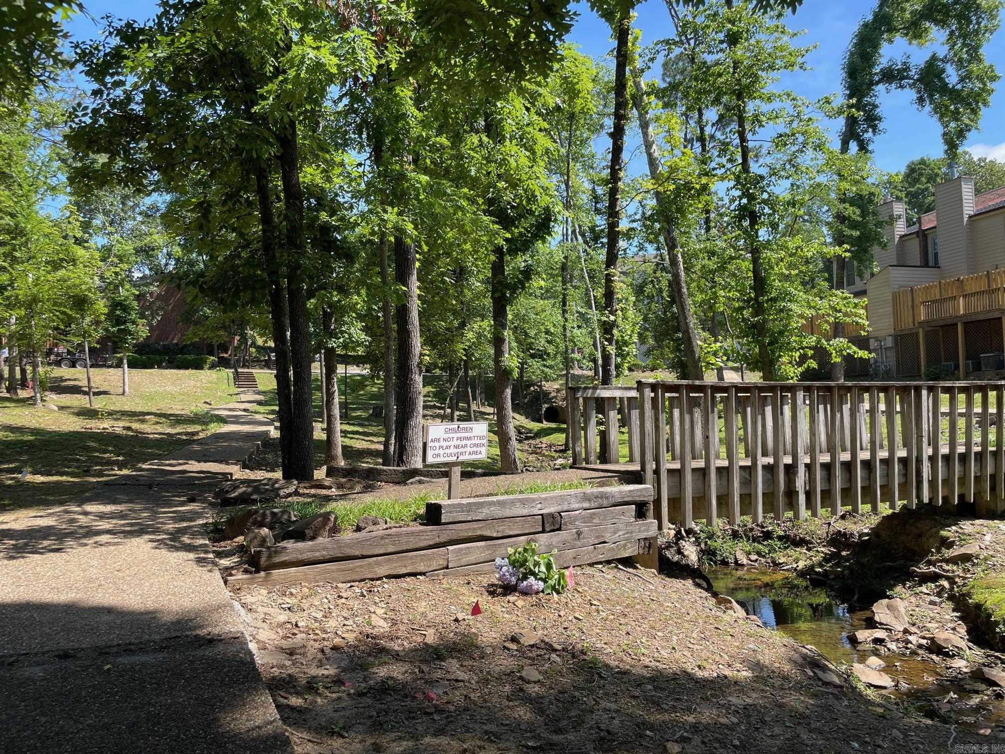 ANDOVER SQUARE - Residential