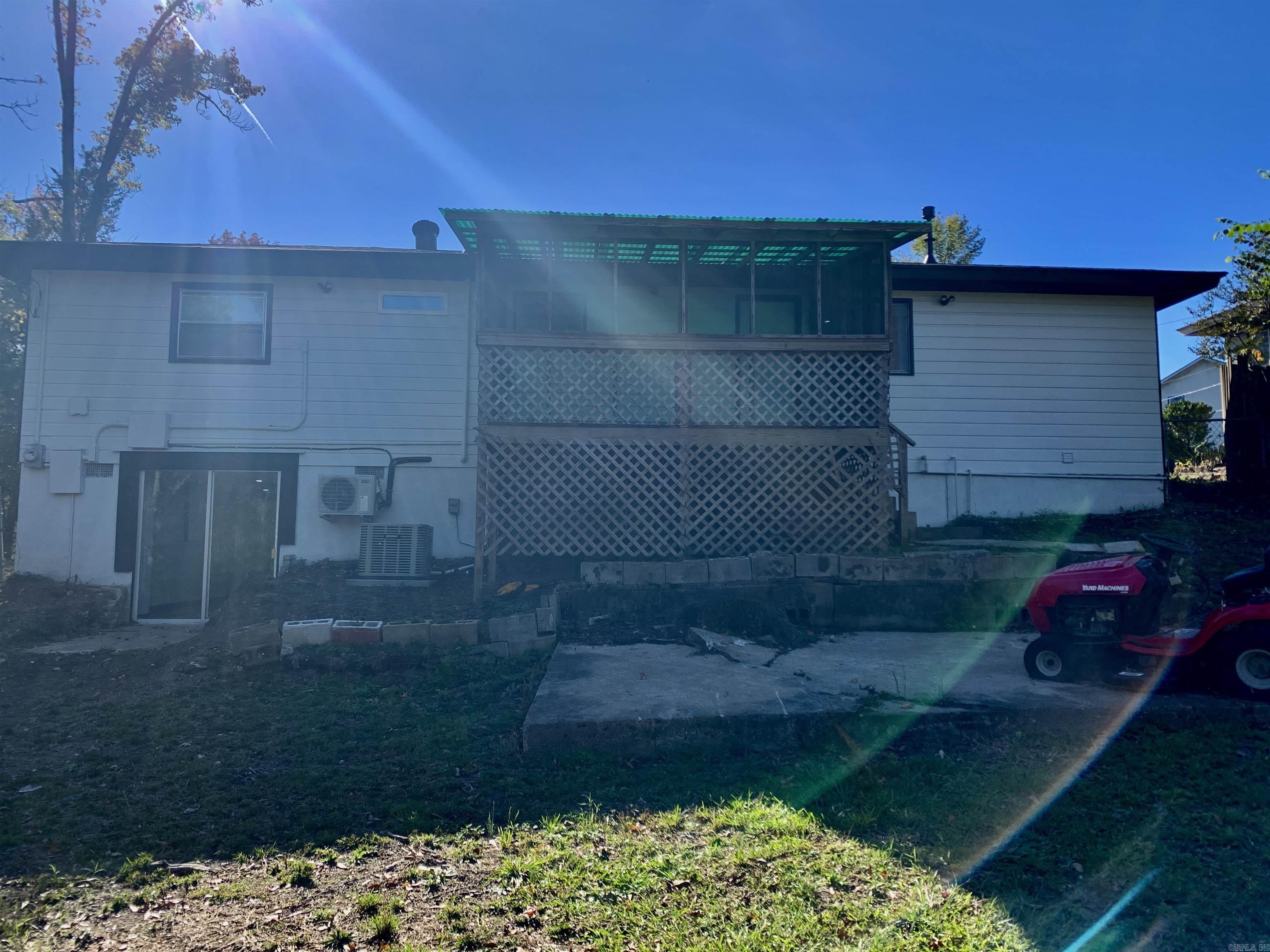 MEADOWCLIFF - Residential