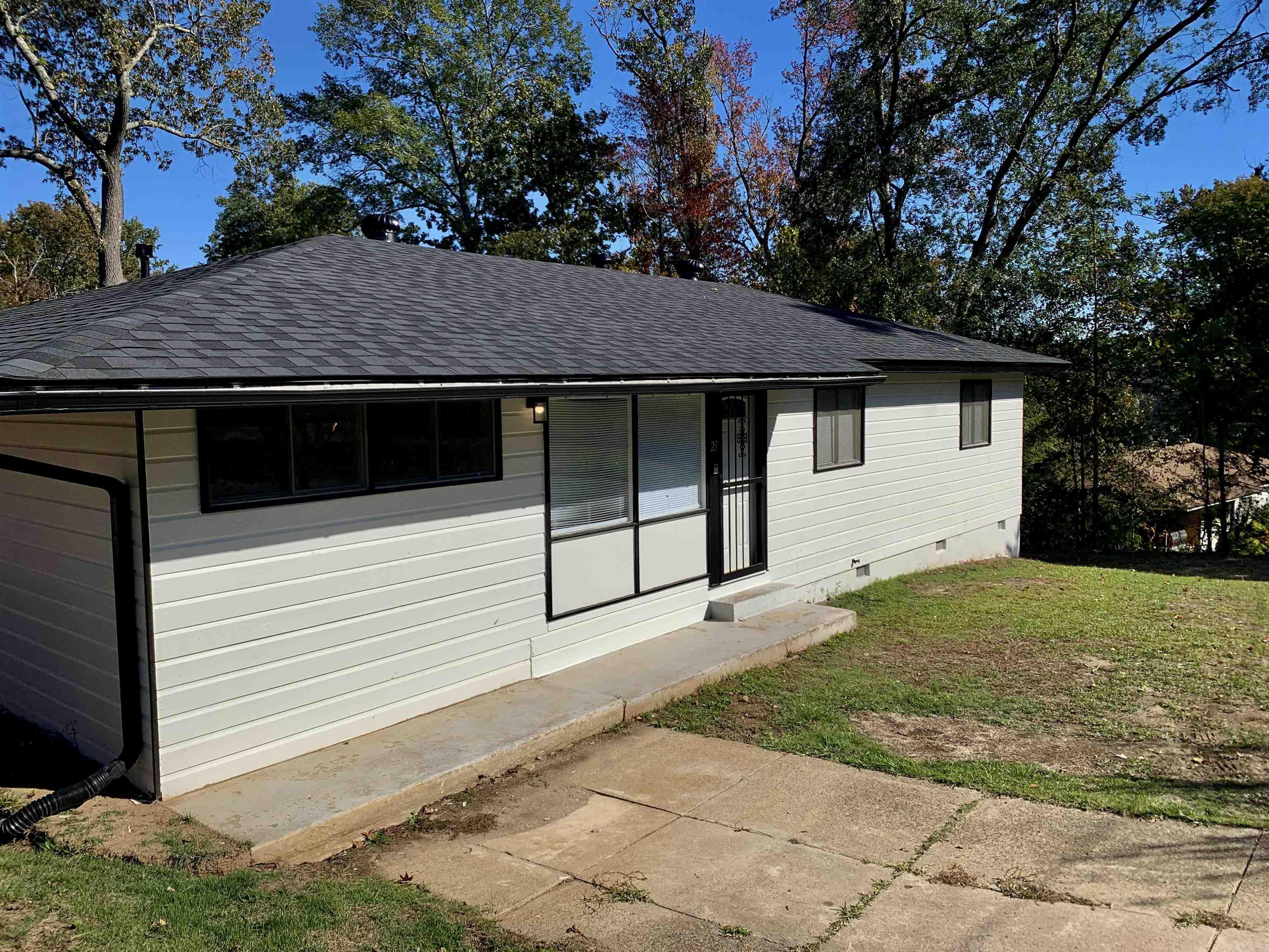 MEADOWCLIFF - Residential