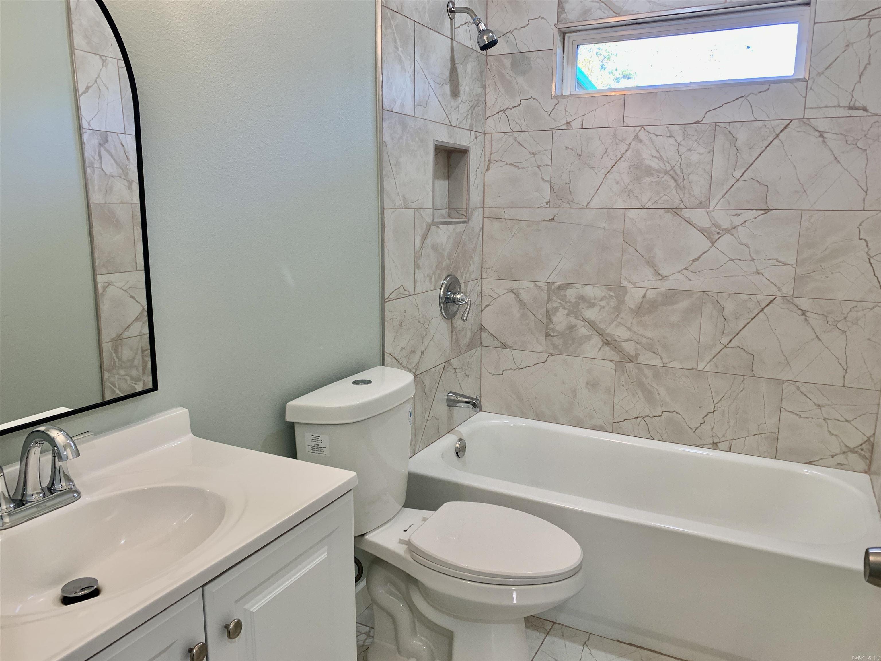 MEADOWCLIFF - Residential