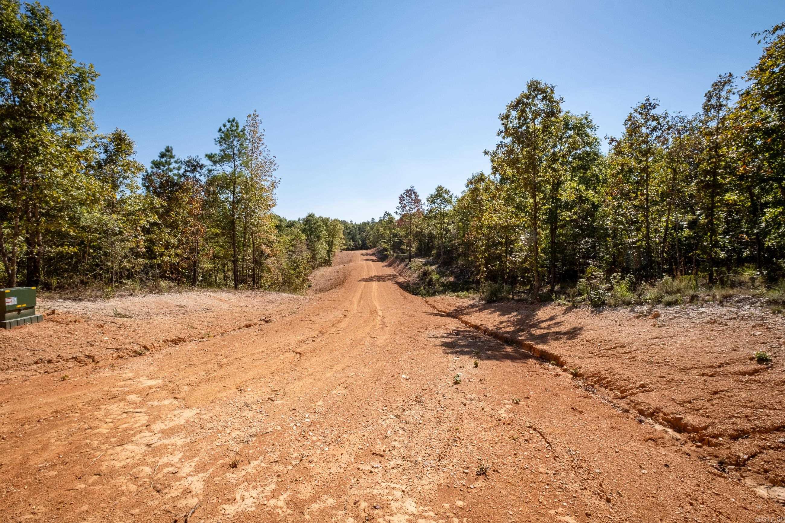 Metes & Bounds - Land