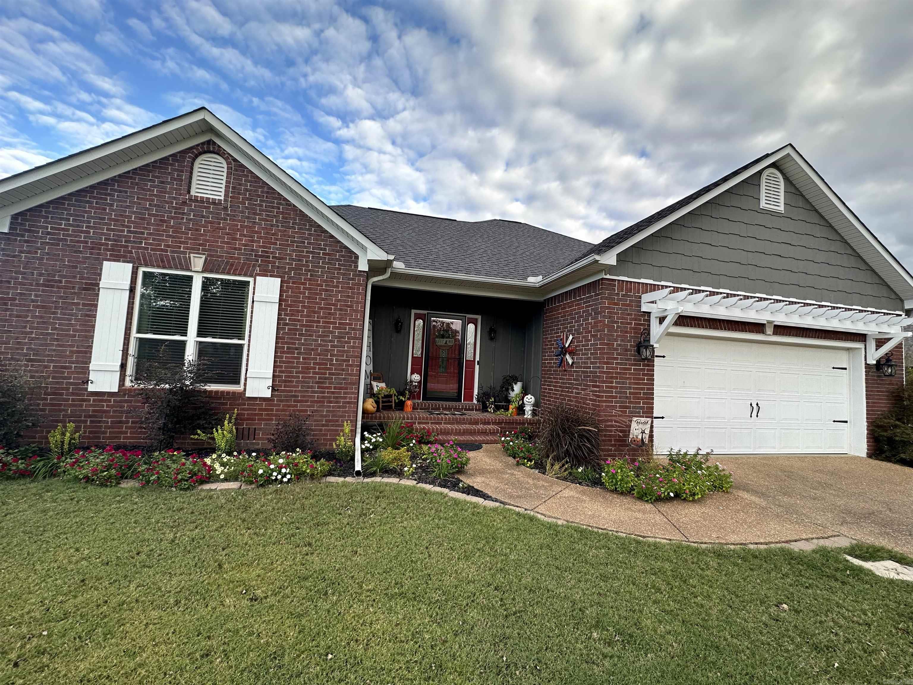 Lost Creek - Residential