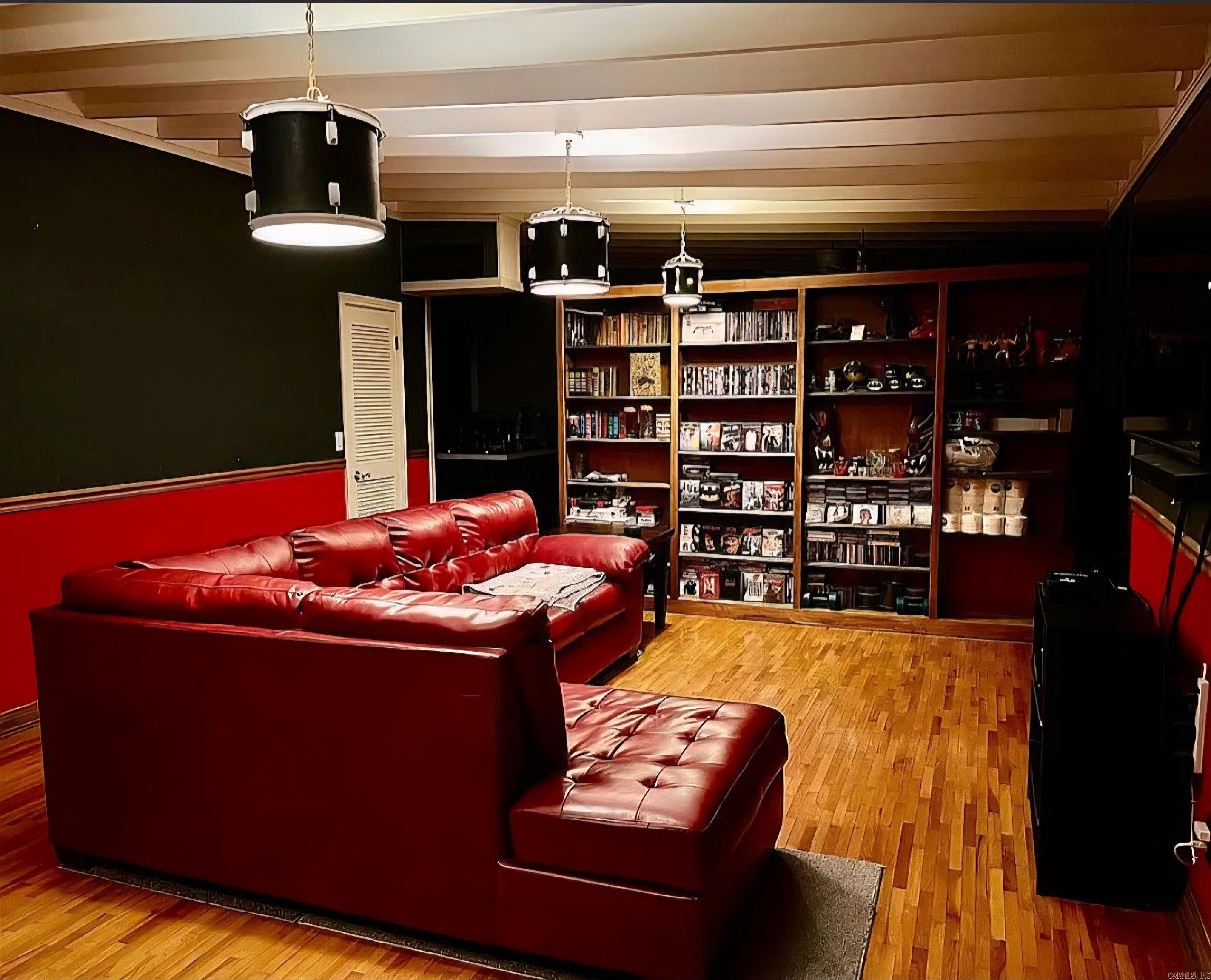 CITY ACREAGE C.C. - Residential