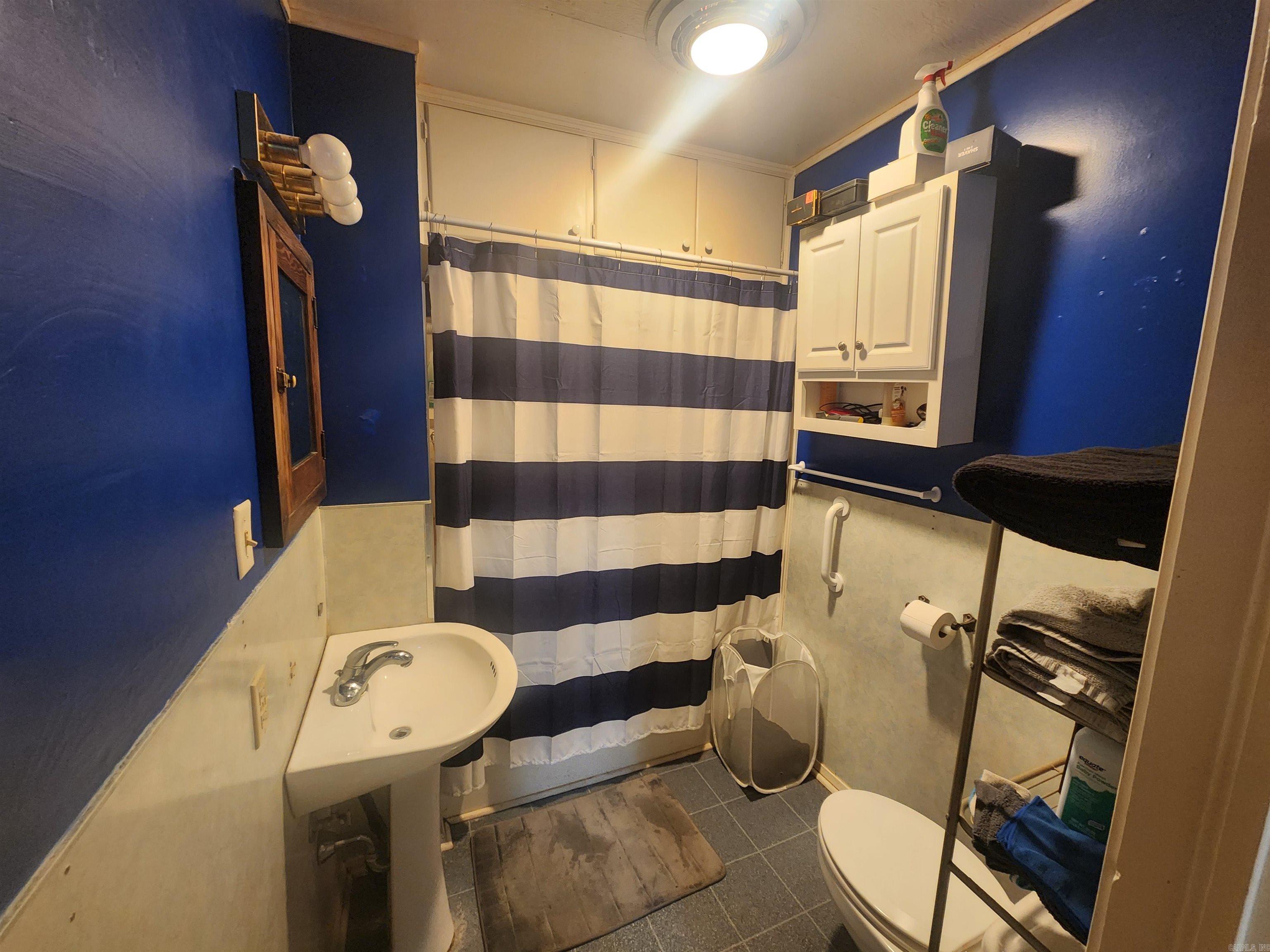 CITY ACREAGE C.C. - Residential