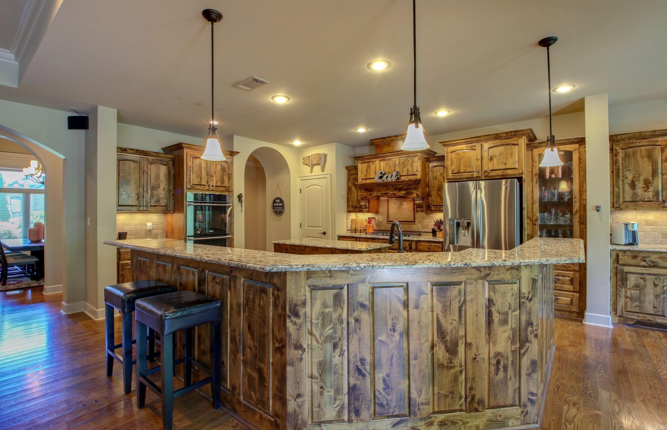 WOODLANDS EDGE - Residential